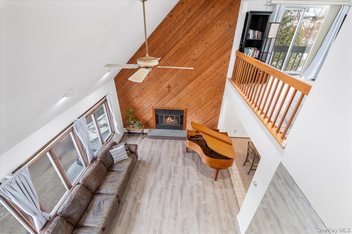 #12 photo, 712 Linda Avenue, Thornwood , NY 10594