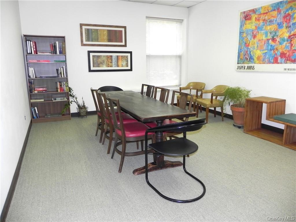 #20 photo, 1250 North Avenue, New Rochelle , NY 10804