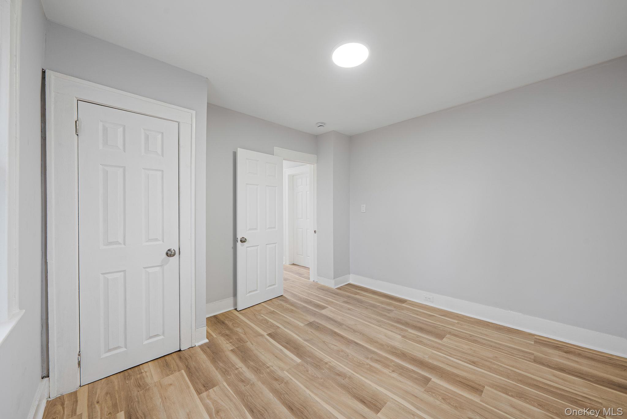 #10 photo, 33 Willow Avenue, ناسو Freeport , NY 11520