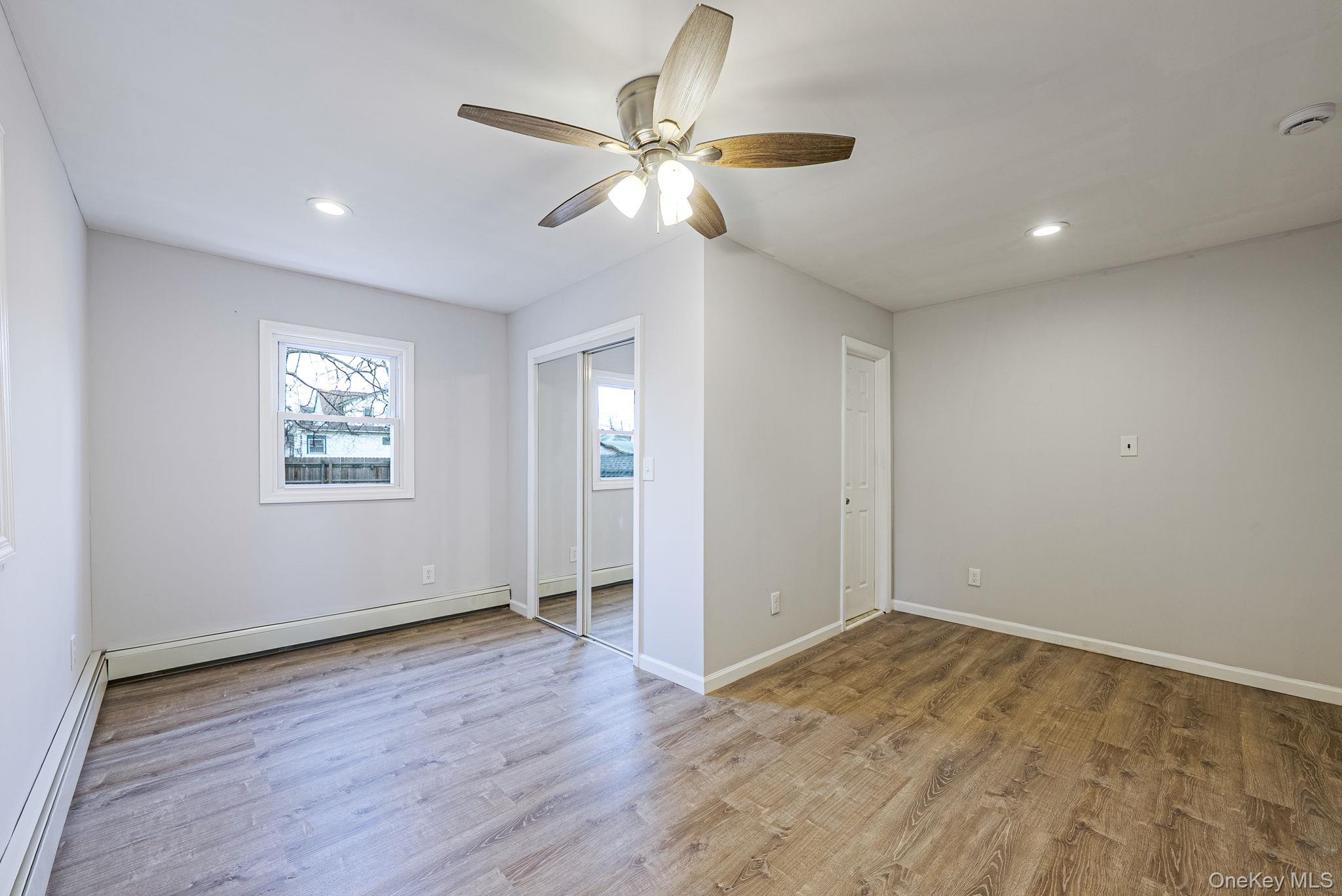 #13 photo, 33 Willow Avenue, ناسو Freeport , NY 11520