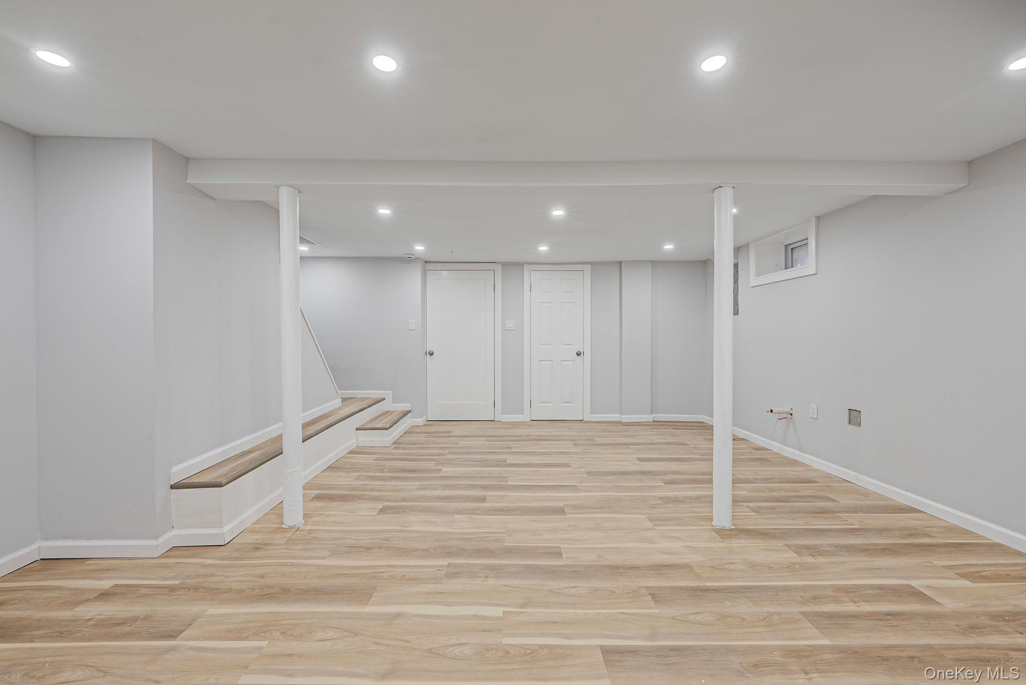 #19 photo, 33 Willow Avenue, ناسو Freeport , NY 11520