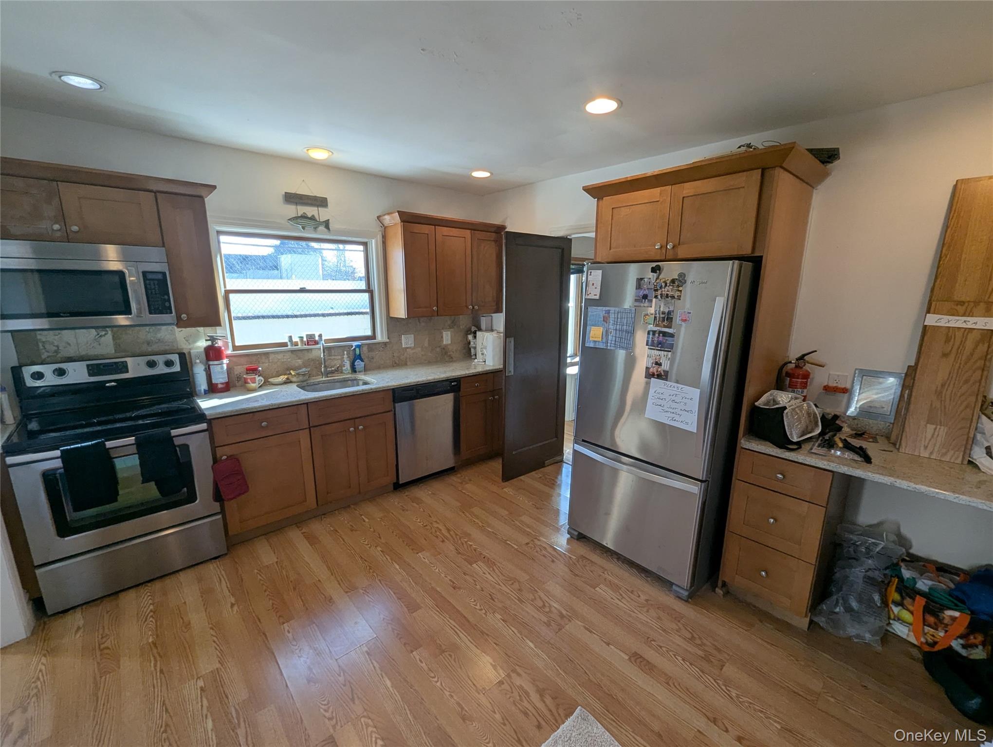 #7 photo, 153 W Main Street, Kings Park , NY 11754