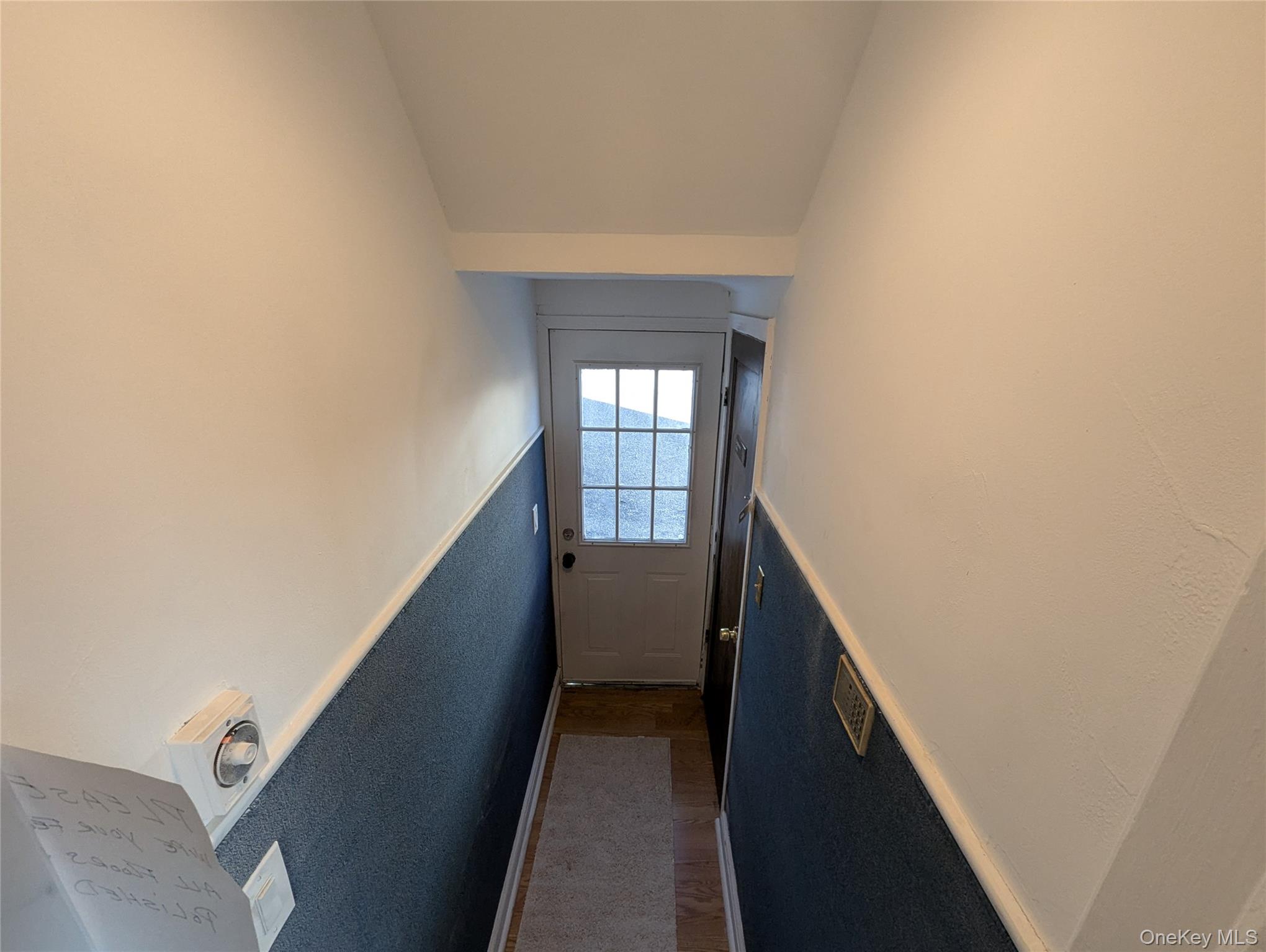 #19 photo, 153 W Main Street, Kings Park , NY 11754