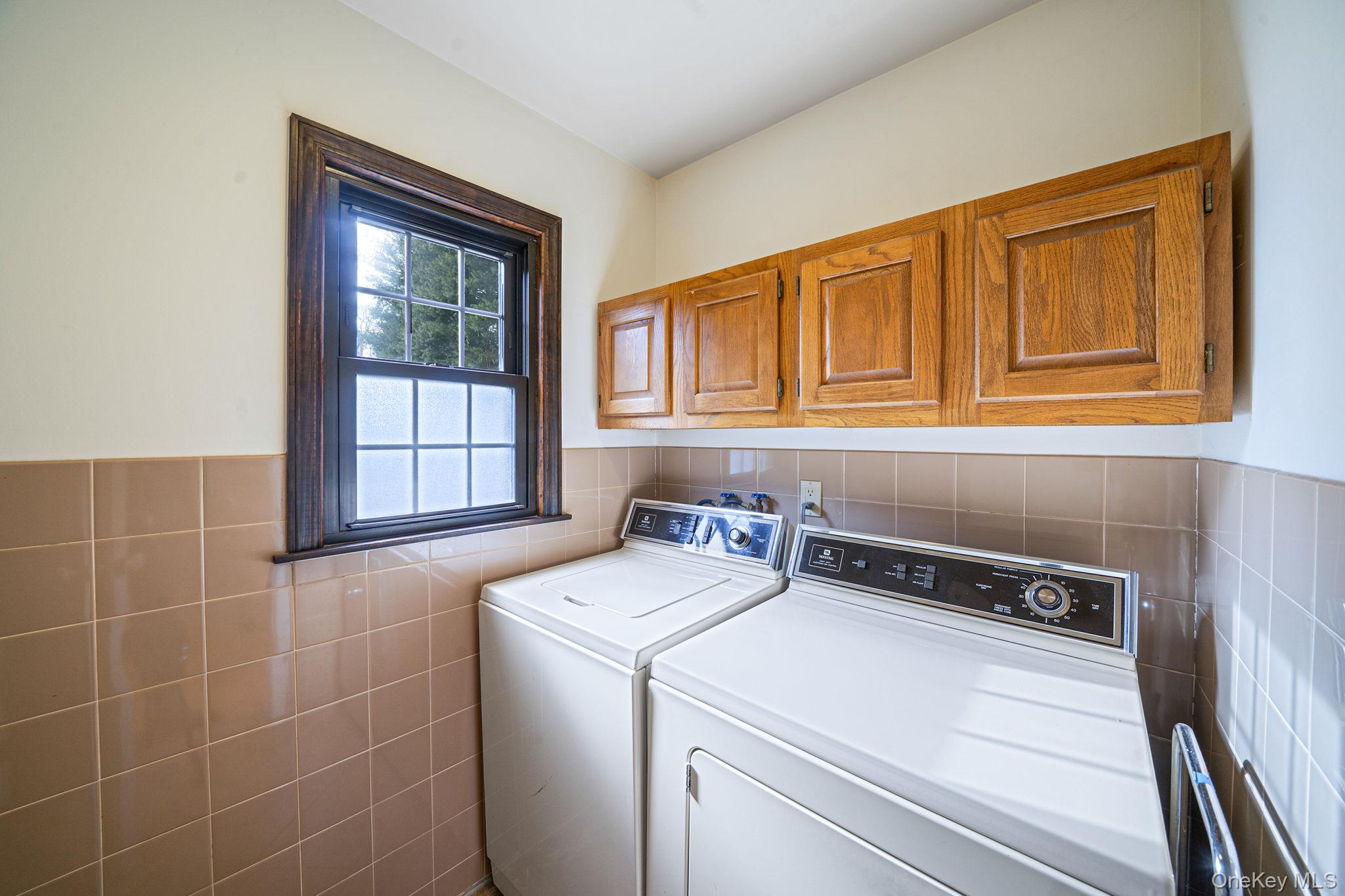 #19 photo, 10 Penelope Drive, מחוז סאפוק East Setauket , NY 11733