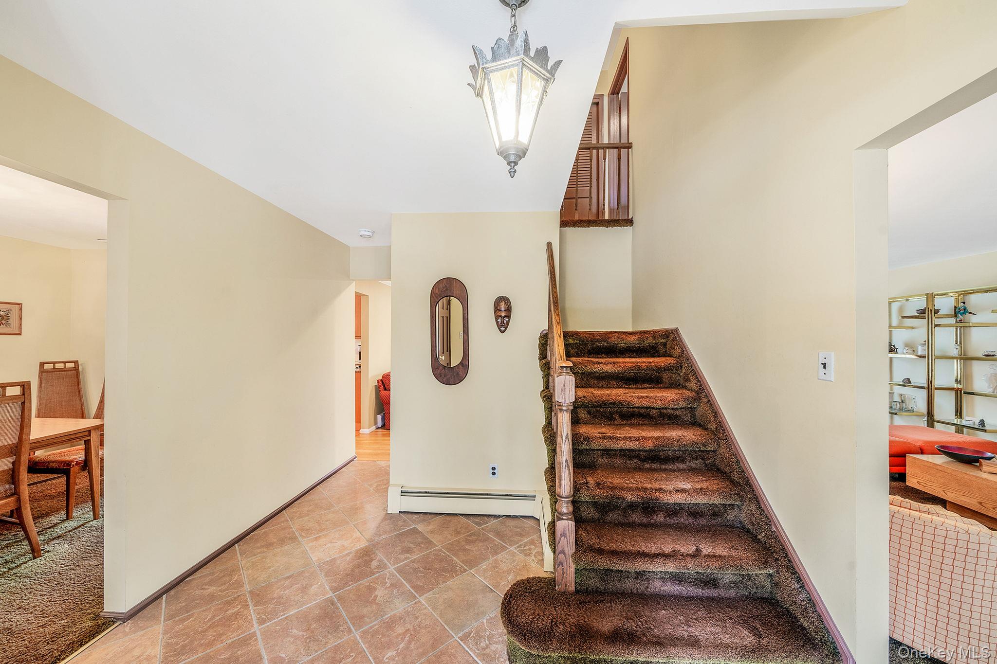 #5 photo, 10 Penelope Drive, מחוז סאפוק East Setauket , NY 11733