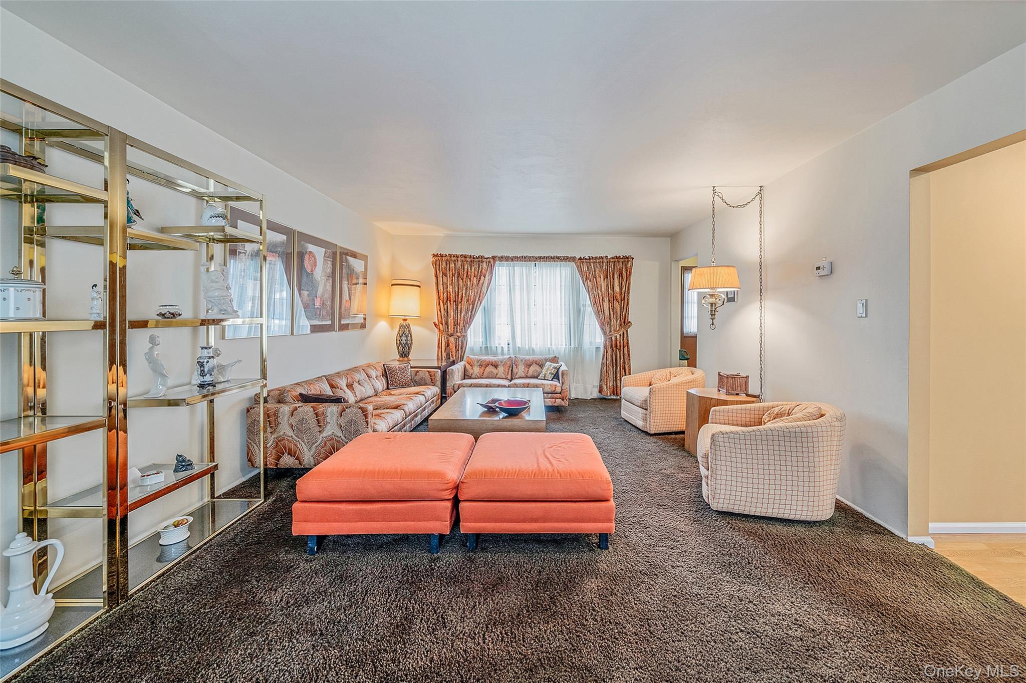 #8 photo, 10 Penelope Drive, מחוז סאפוק East Setauket , NY 11733