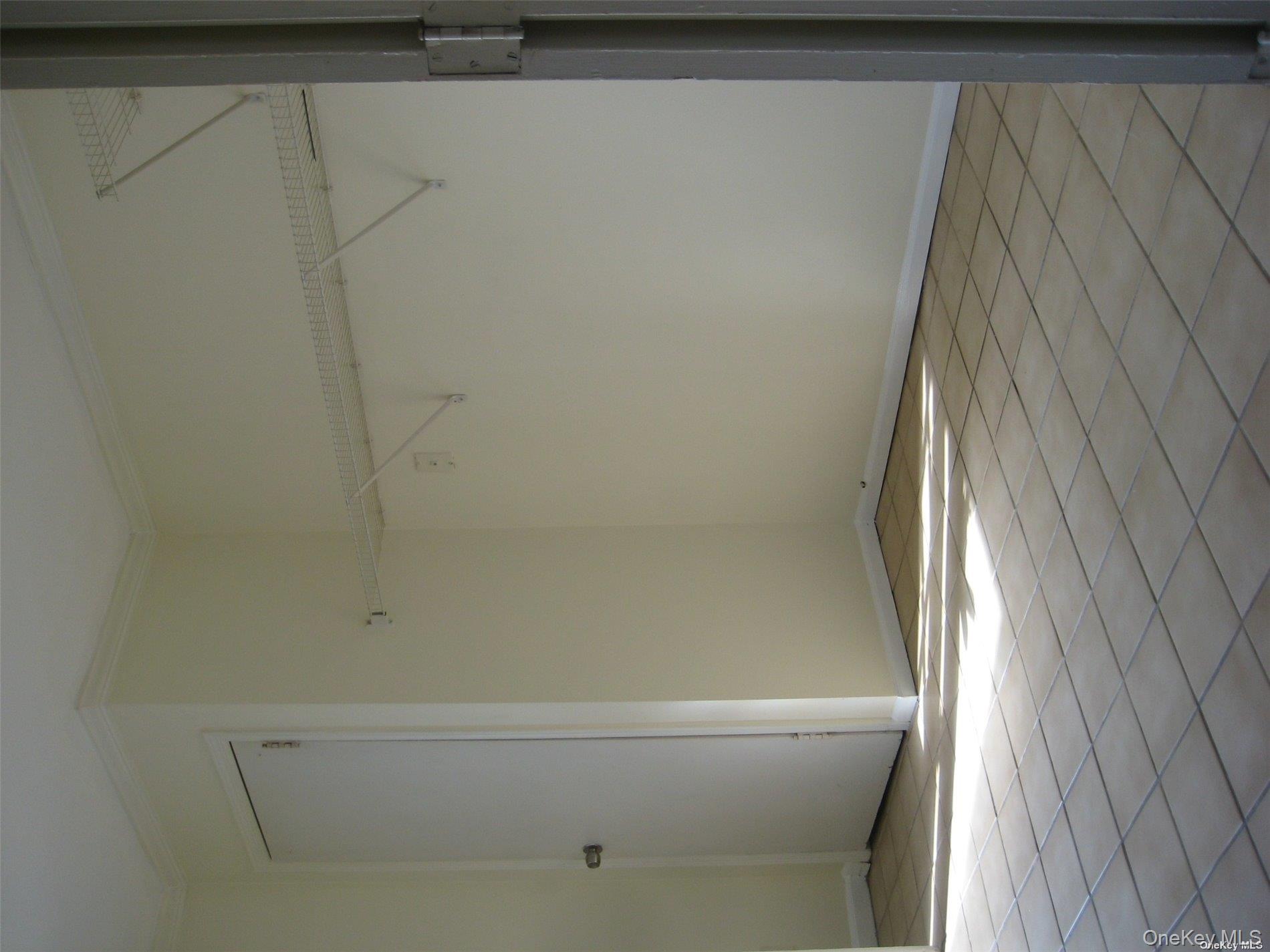 #16 photo, 117 Blydenburg Avenue, سوفولك Smithtown , NY 11787