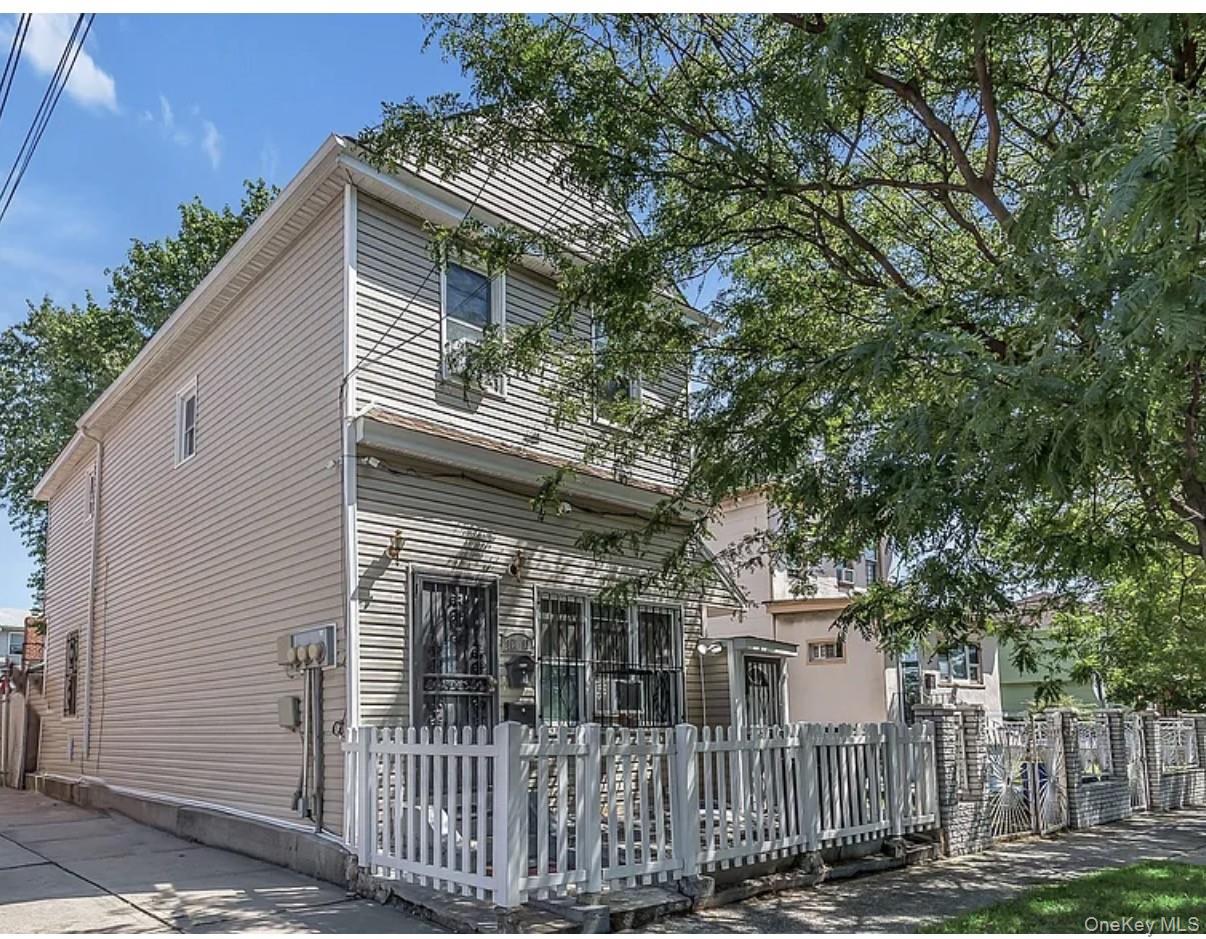 #8 photo, 16013 N Conduit Avenue, קווינס Springfield Gardens , NY 11434