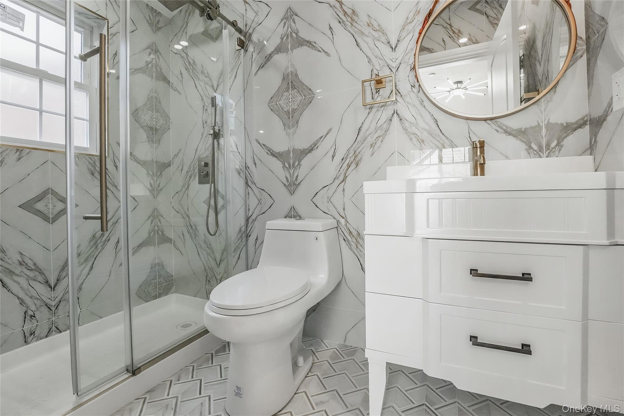 #8 photo, 116-39 Newburg St, Saint Albans , NY 11412