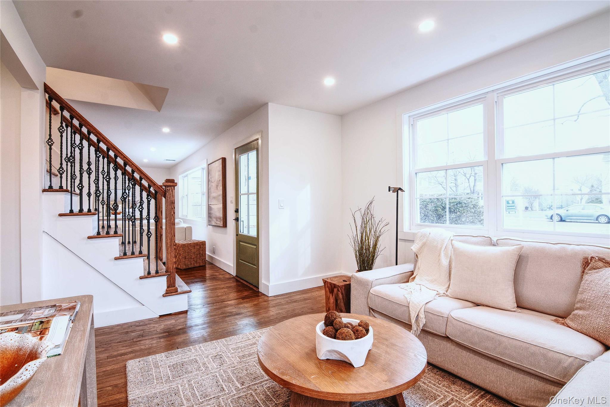 #10 photo, 26 Clinton Street, Саффолк ‖ Center Moriches , NY 11934