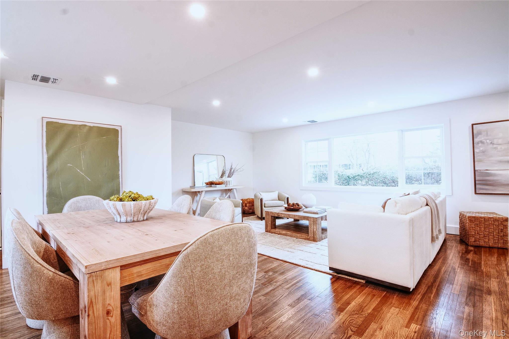 #13 photo, 26 Clinton Street, Саффолк ‖ Center Moriches , NY 11934