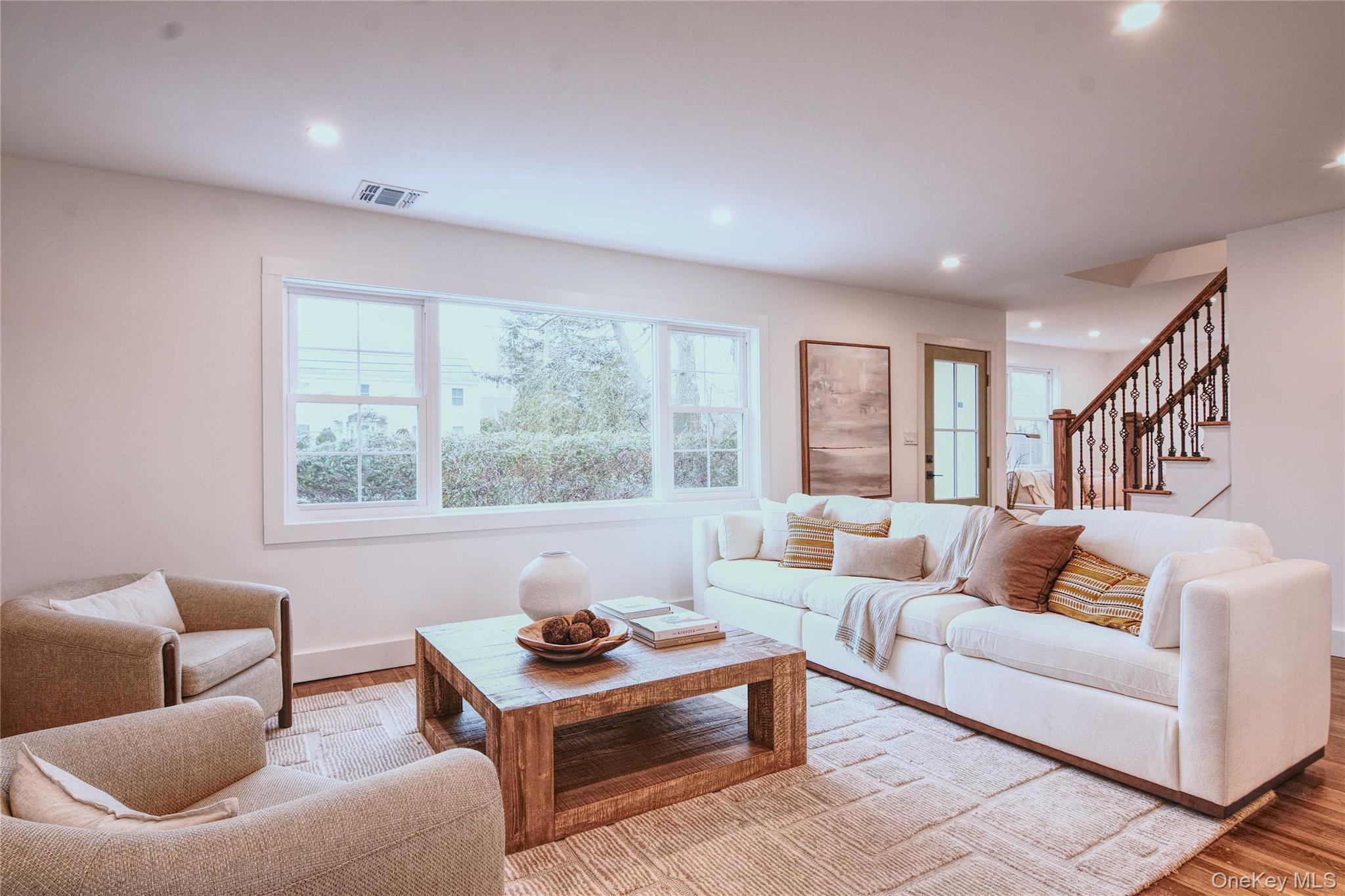 #16 photo, 26 Clinton Street, Саффолк ‖ Center Moriches , NY 11934