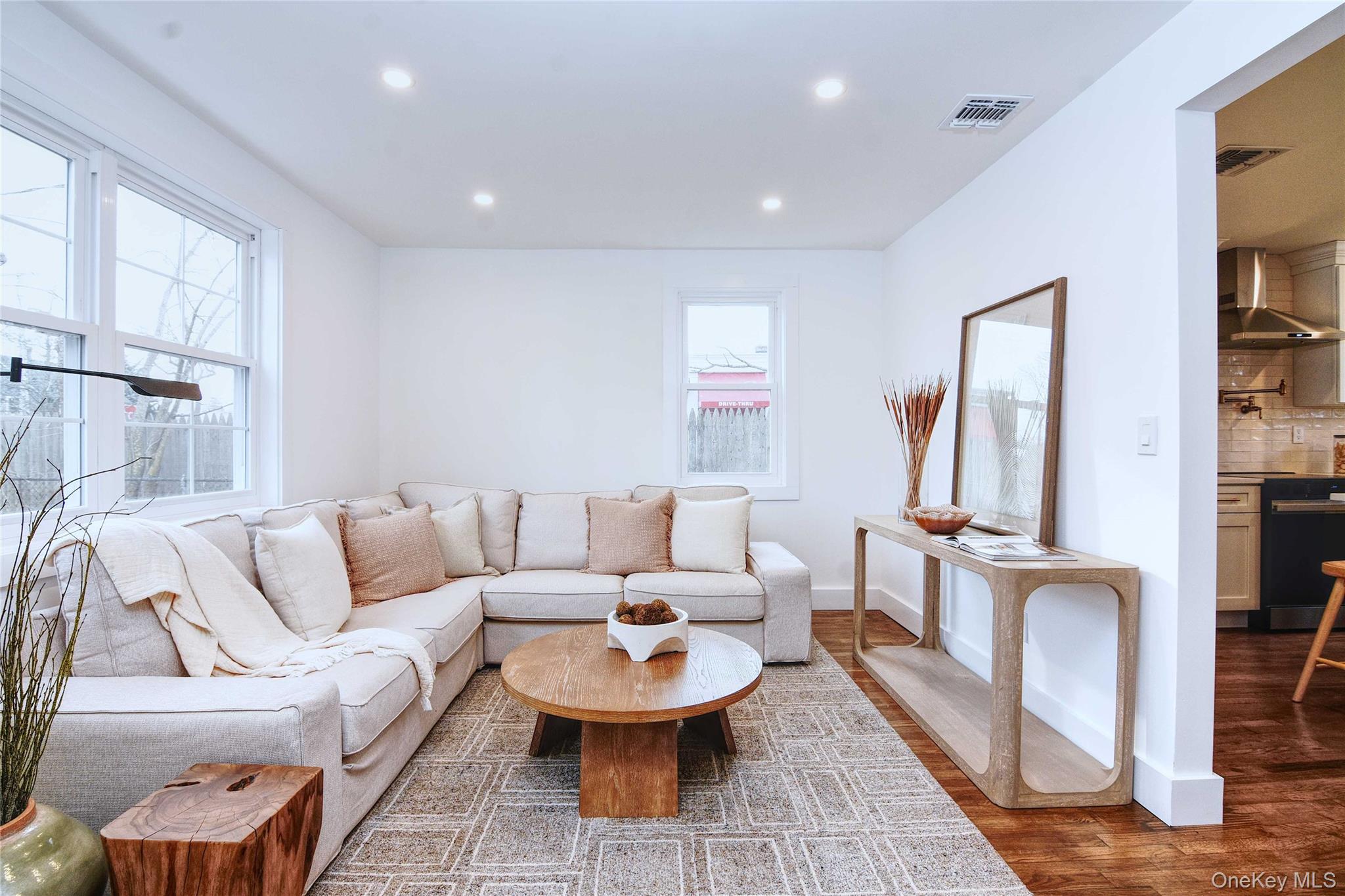 #9 photo, 26 Clinton Street, Саффолк ‖ Center Moriches , NY 11934