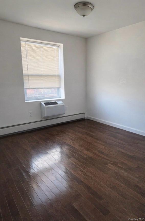 #5 photo, 138-10 35th Avenue, Flushing , NY 11354