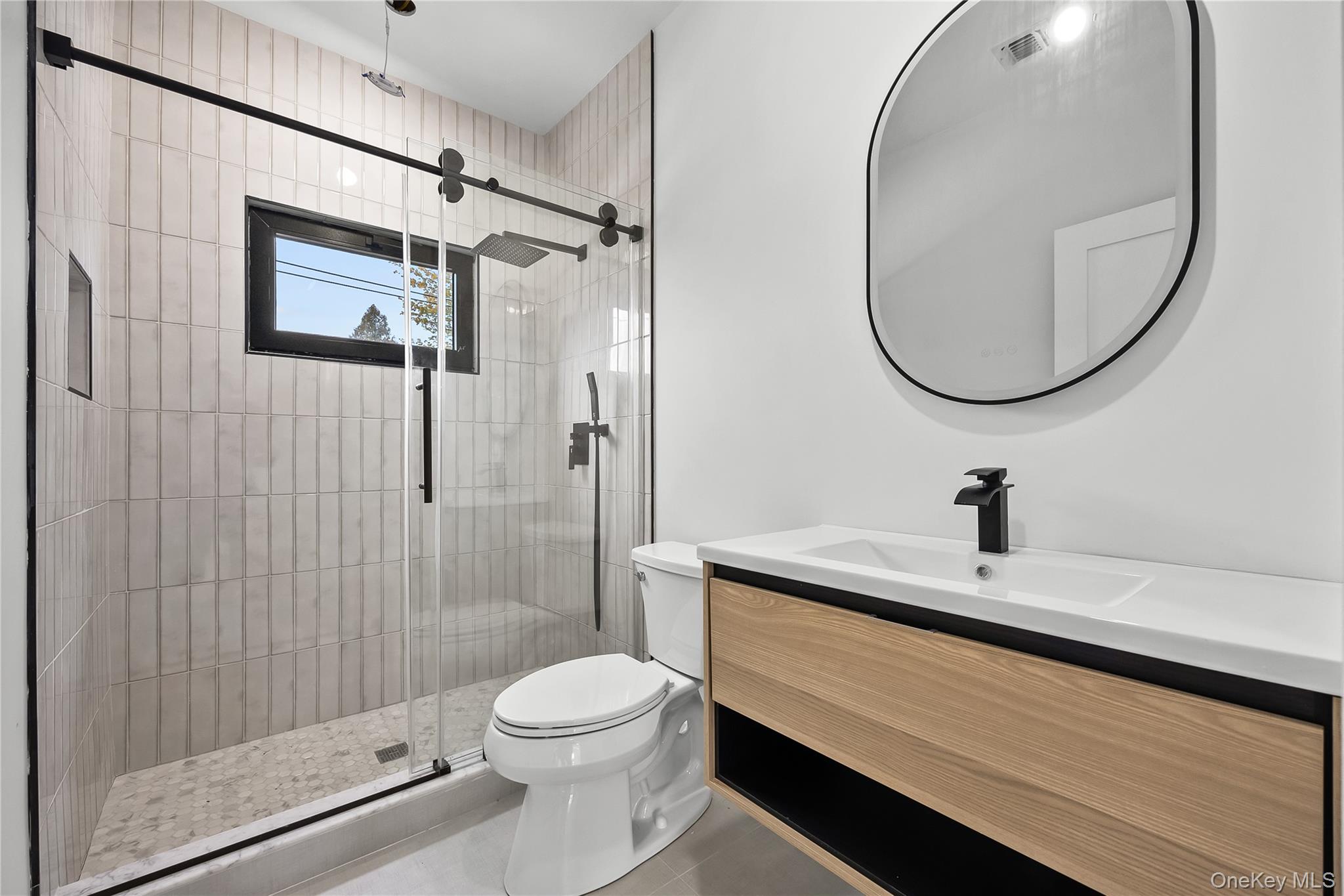 #20 photo, 48 Martin Lane, Westbury , NY 11590