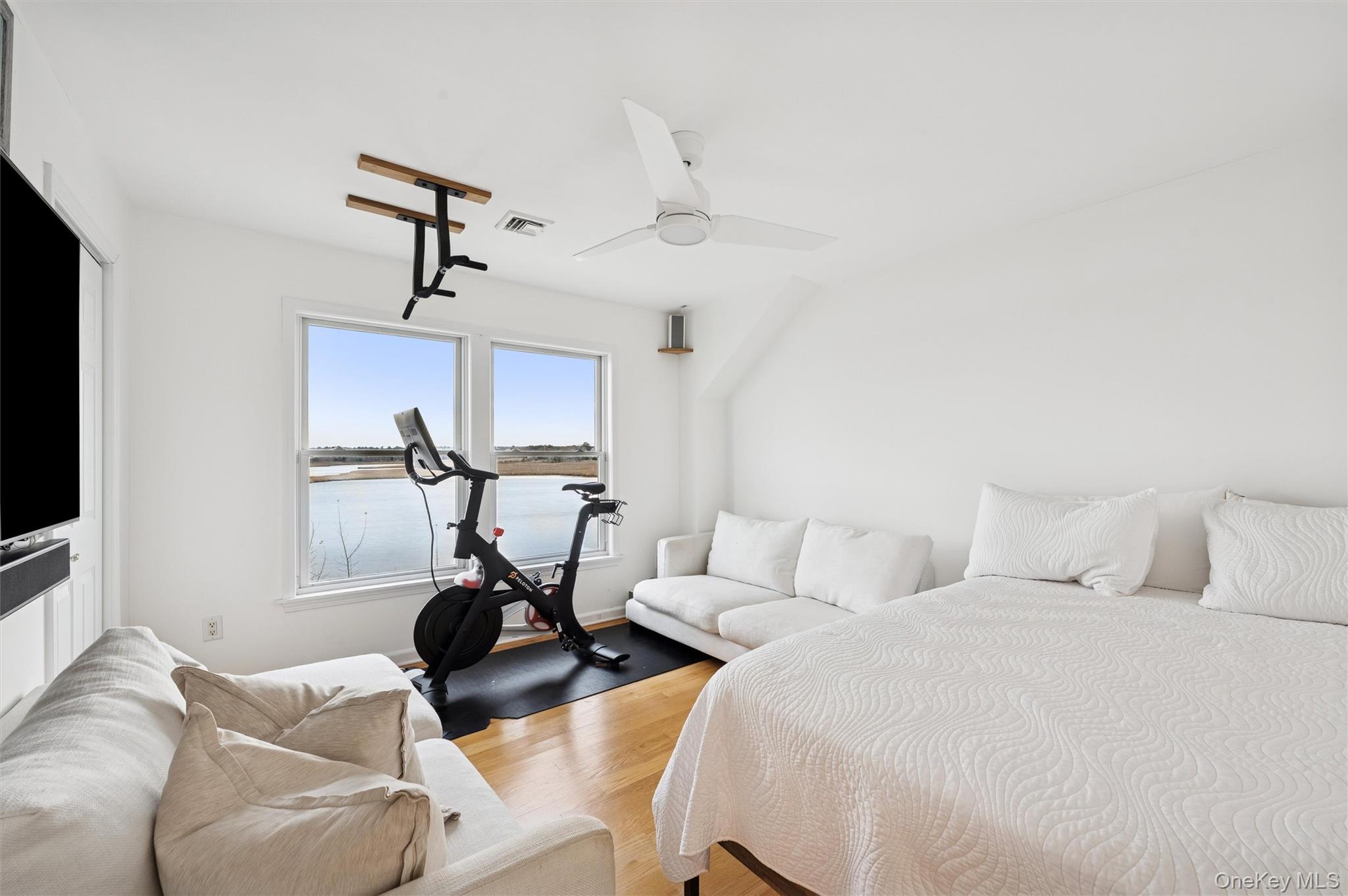 #13 photo, 112 Pine Avenue, Саффолк ‖ Flanders , NY 11901