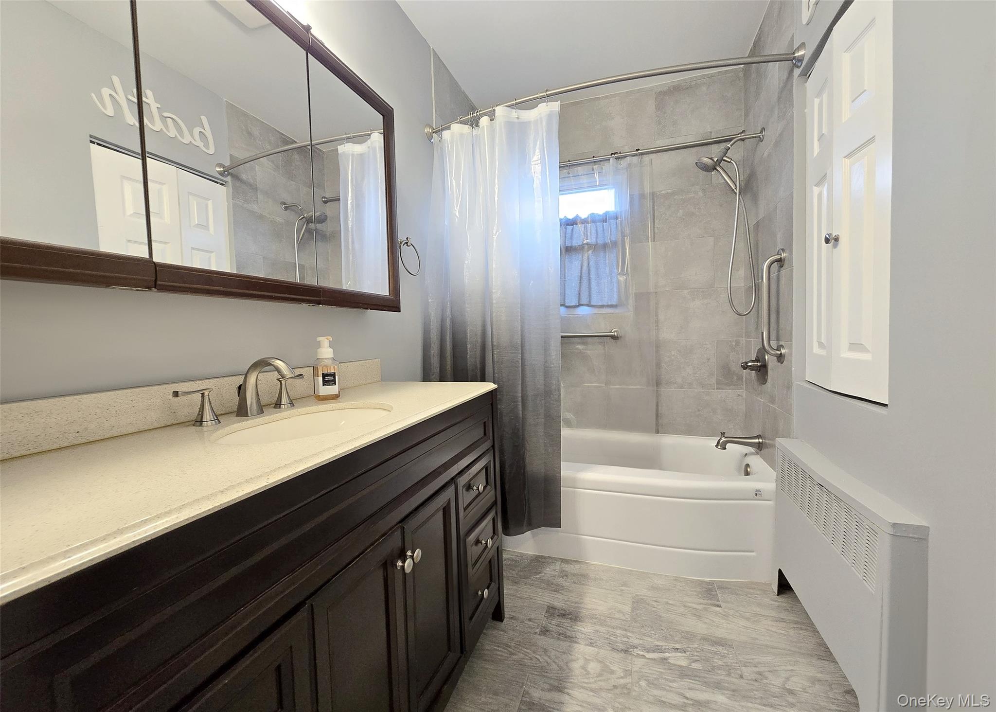 #13 photo, 50 Spur Lane, सफ़ोक काउंटी Centereach , NY 11720