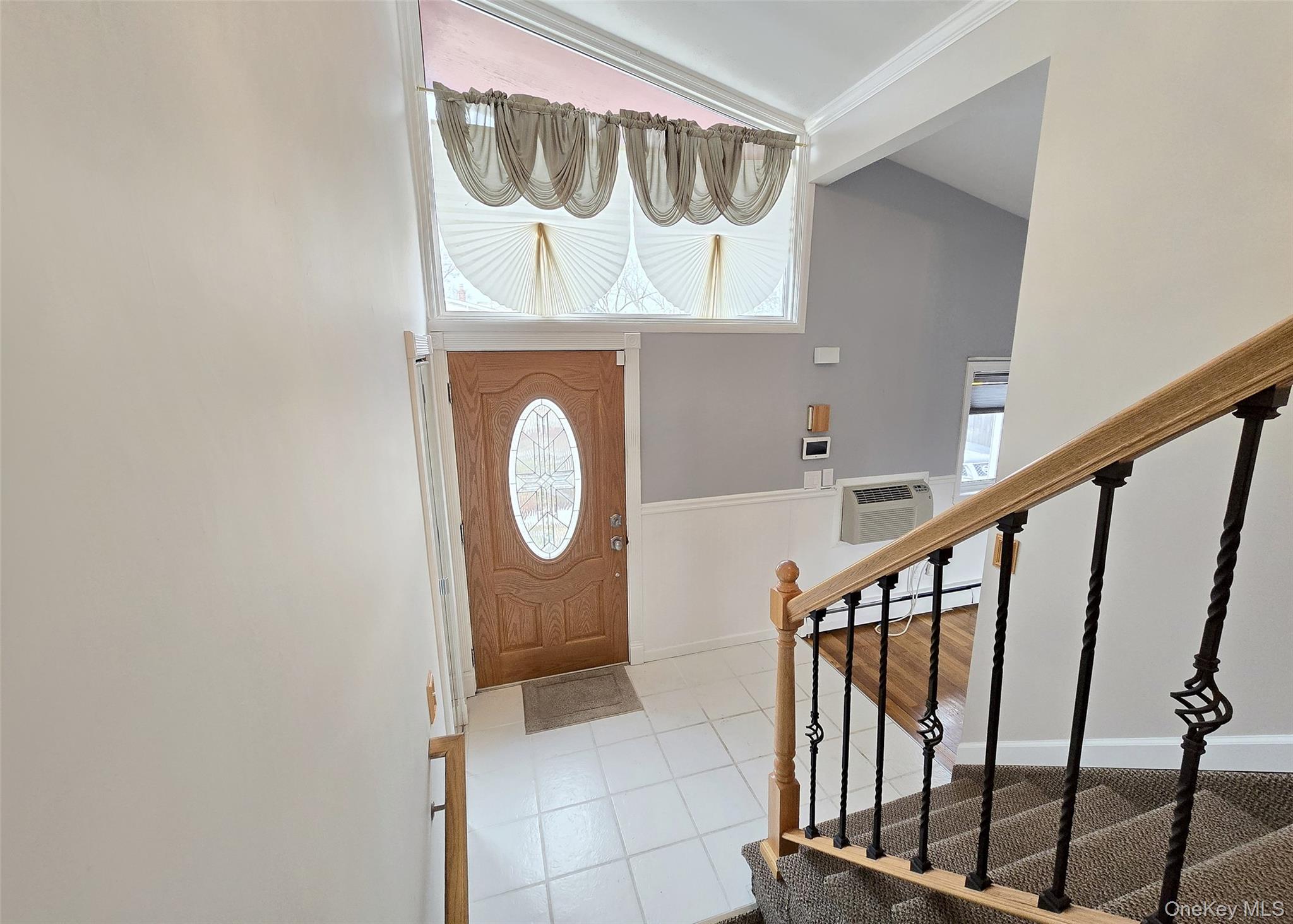 #2 photo, 50 Spur Lane, सफ़ोक काउंटी Centereach , NY 11720