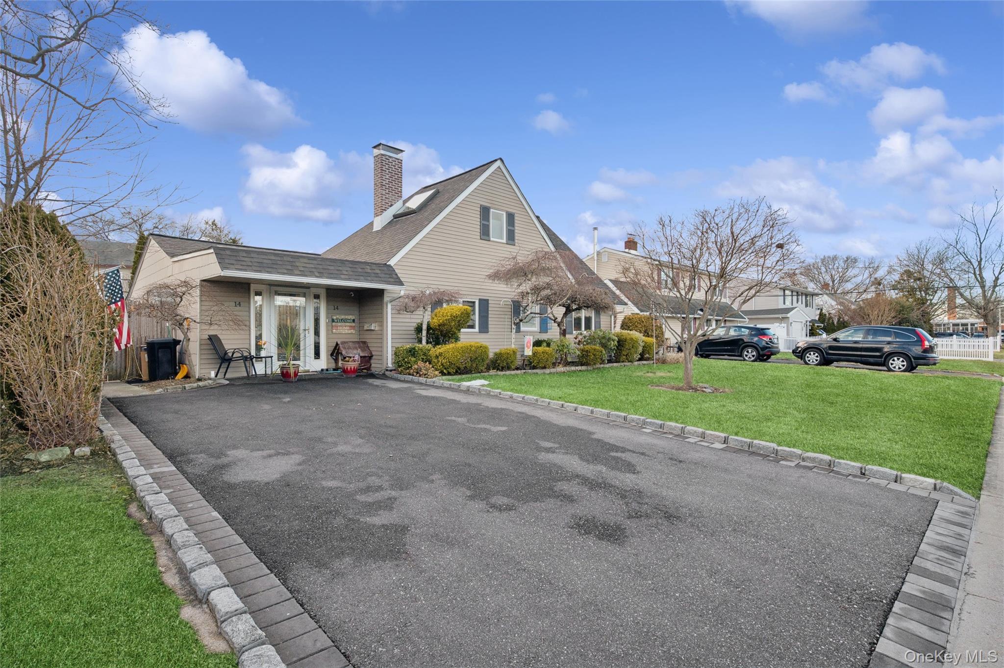 #3 photo, 14 March Lane, Westbury , NY 11590