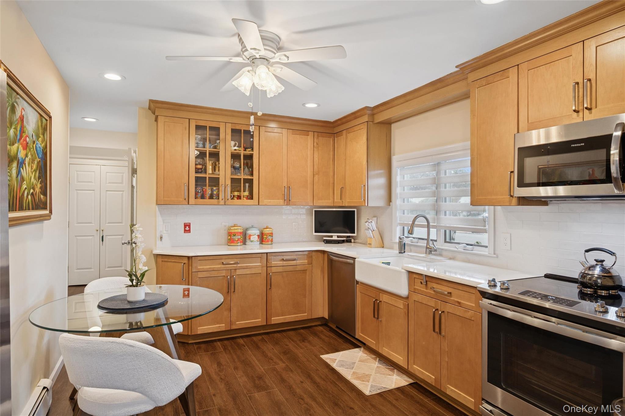 #4 photo, 14 March Lane, Westbury , NY 11590