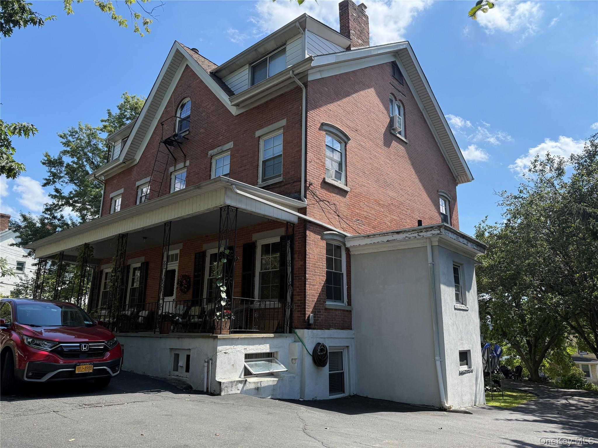 #1 photo, 5 Wood Court, Tarrytown , NY 10591