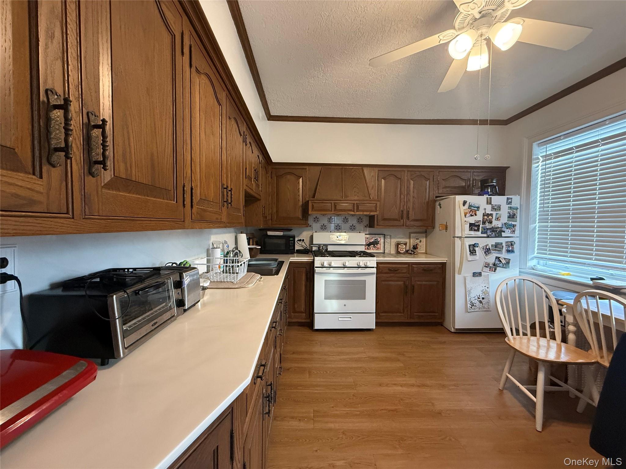 #10 photo, 5 Wood Court, Tarrytown , NY 10591