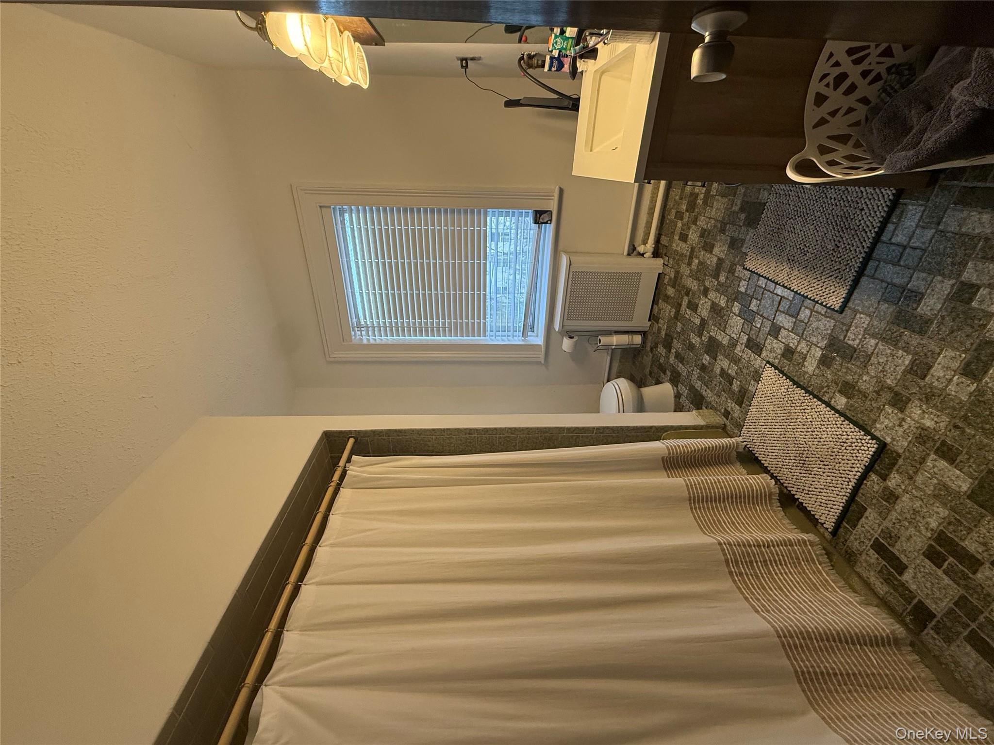 #16 photo, 5 Wood Court, Tarrytown , NY 10591