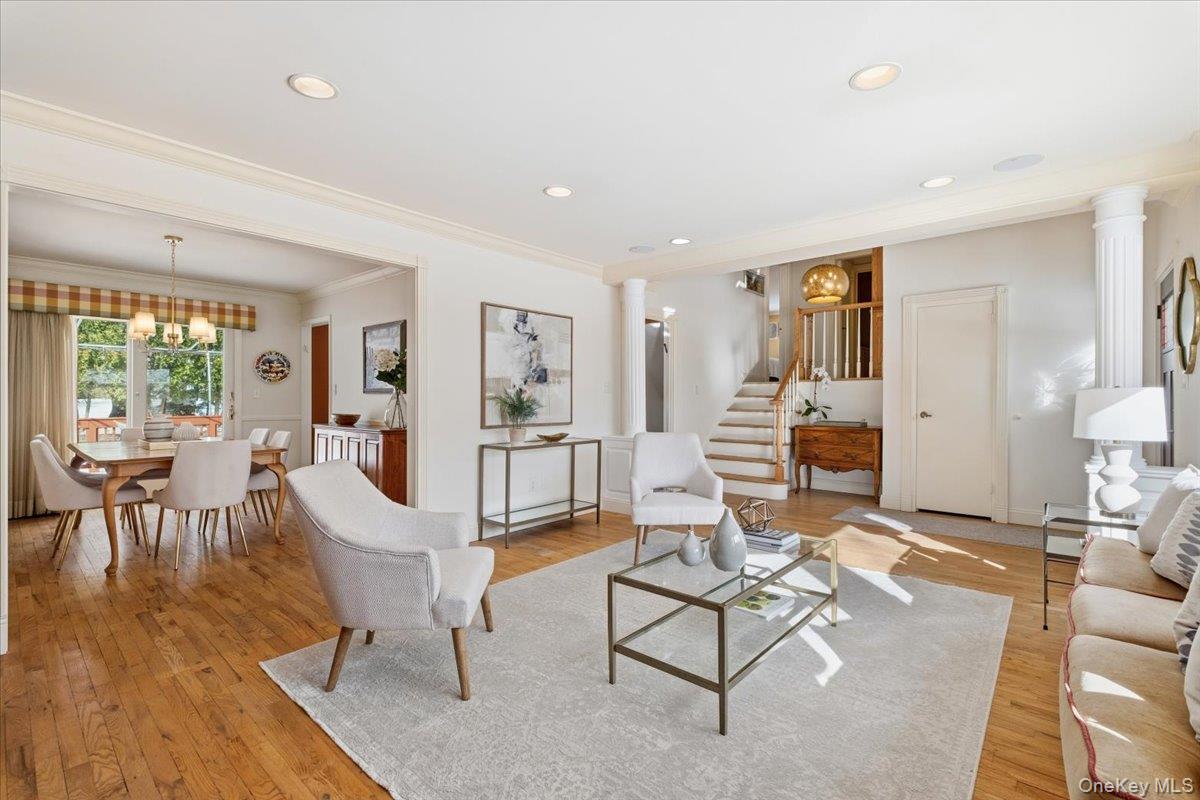 #4 photo, 10 Dellwood Road, White Plains , NY 10605