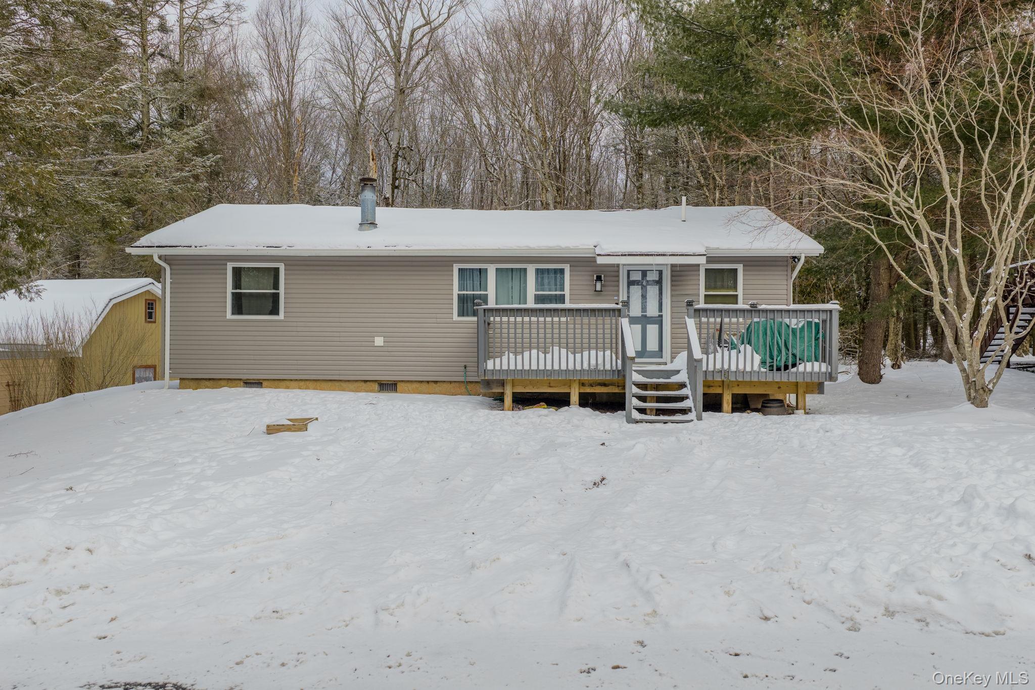 #20 photo, 4 Ray Lane, Loch Sheldrake , NY 12733