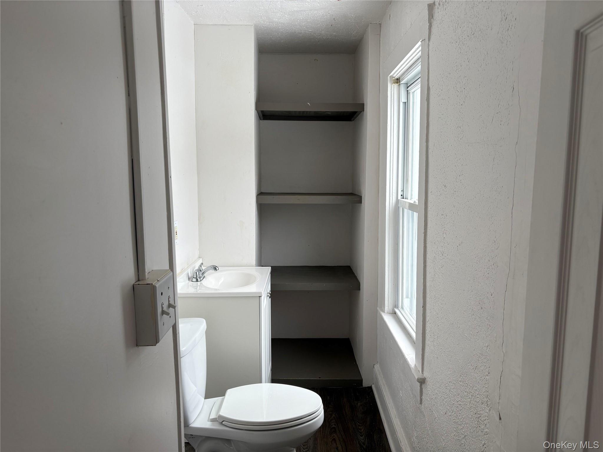 #9 photo, 121 Sprague Avenue, Middletown , NY 10940