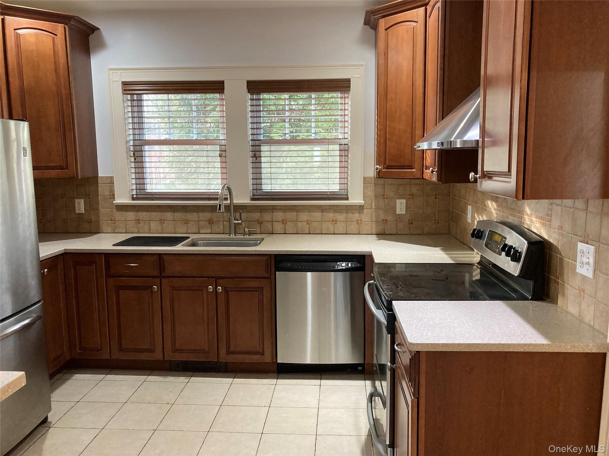 #10 photo, 7 Meadow Lane, Pleasantville , NY 10570