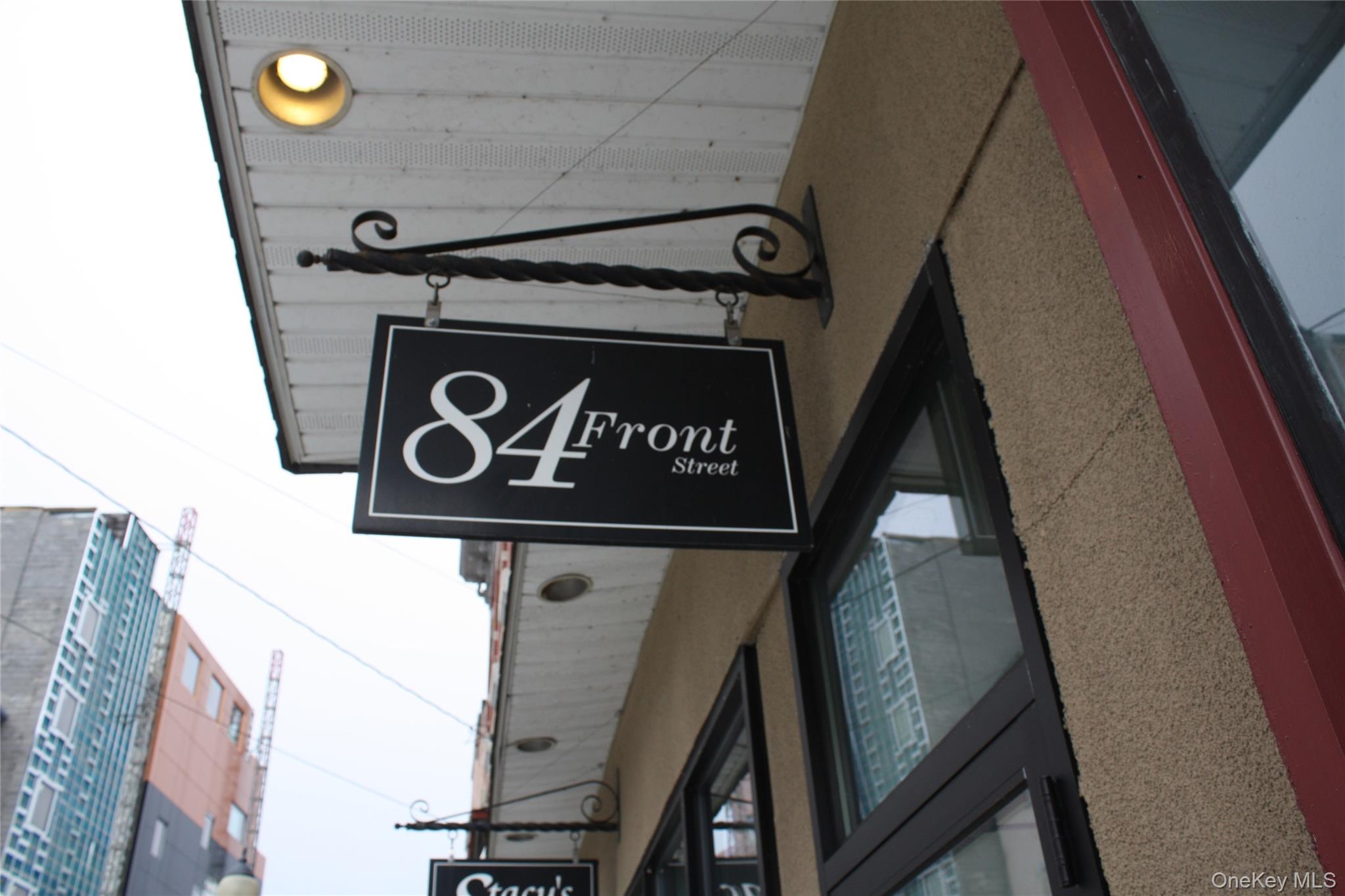 #2 photo, 84 Front Street, 纽约州 Port Jervis , NY 12771