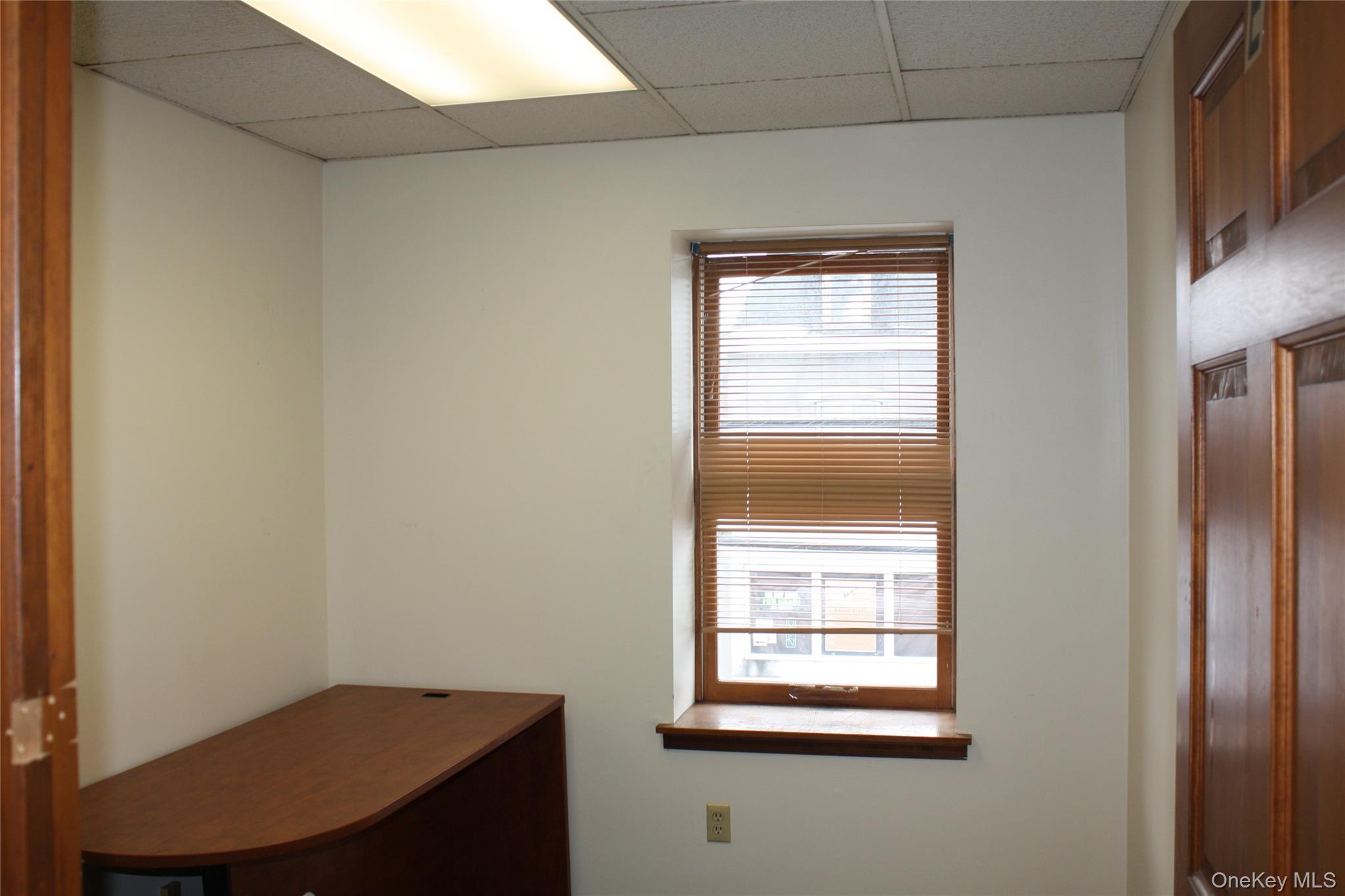 #7 photo, 84 Front Street, 纽约州 Port Jervis , NY 12771