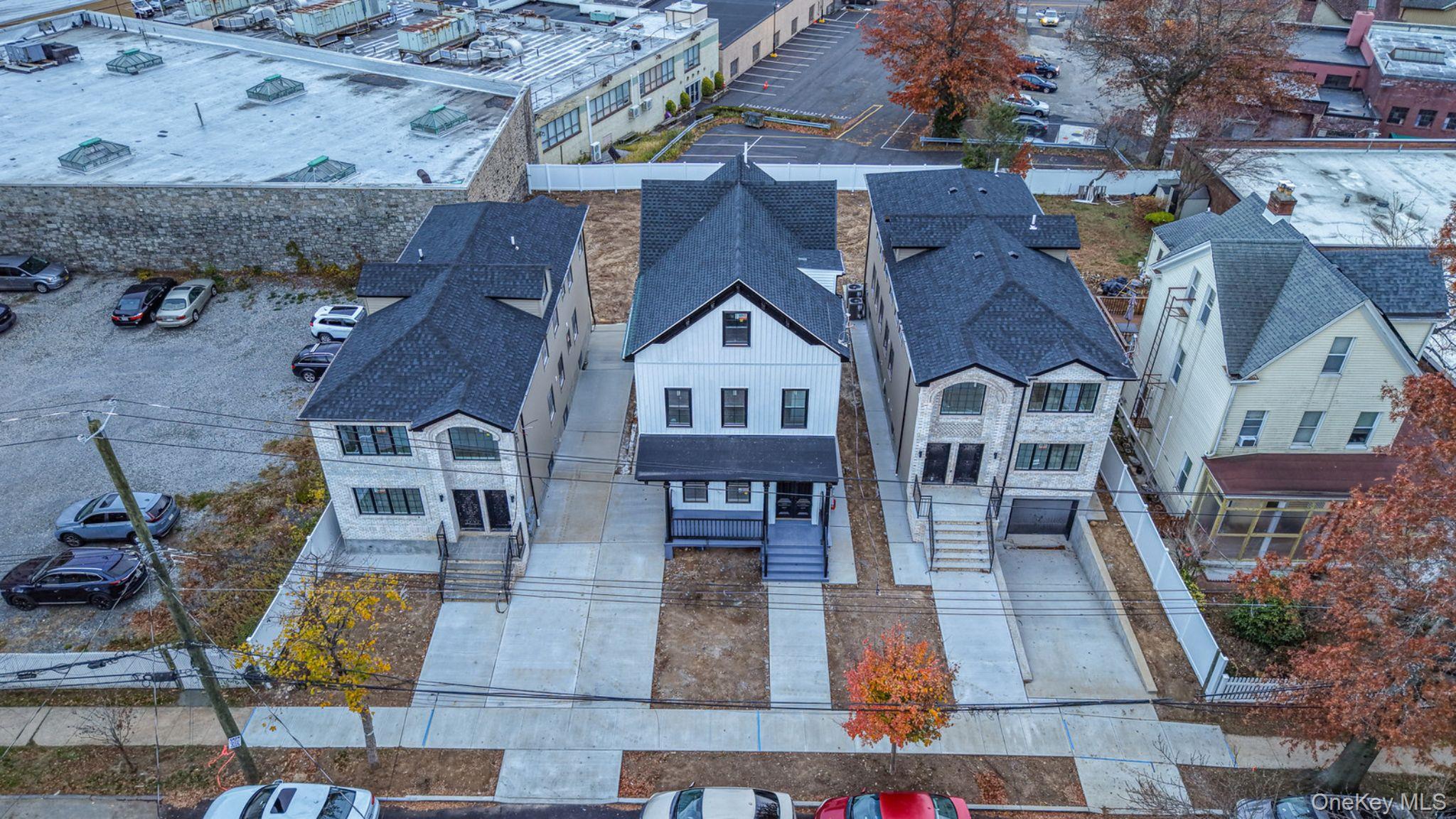 #11 photo, 340 E 234th Street, Bronx , NY 10470