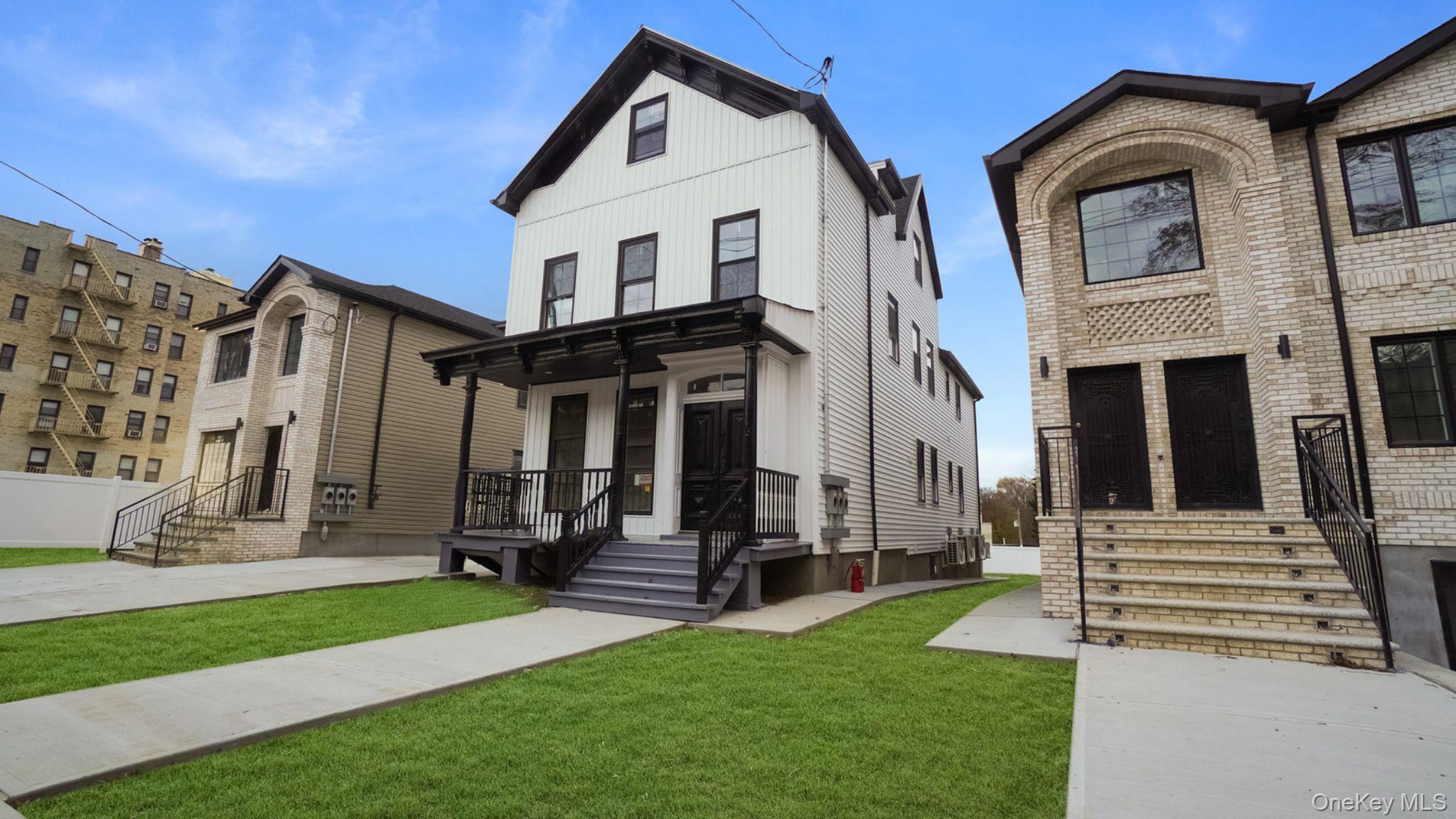 #7 photo, 340 E 234th Street, Bronx , NY 10470