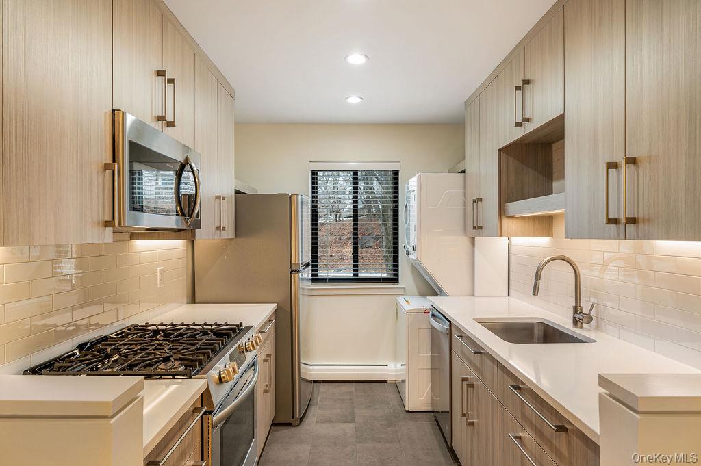 #1 photo, 30 Hillside Terrace, White Plains , NY 10601