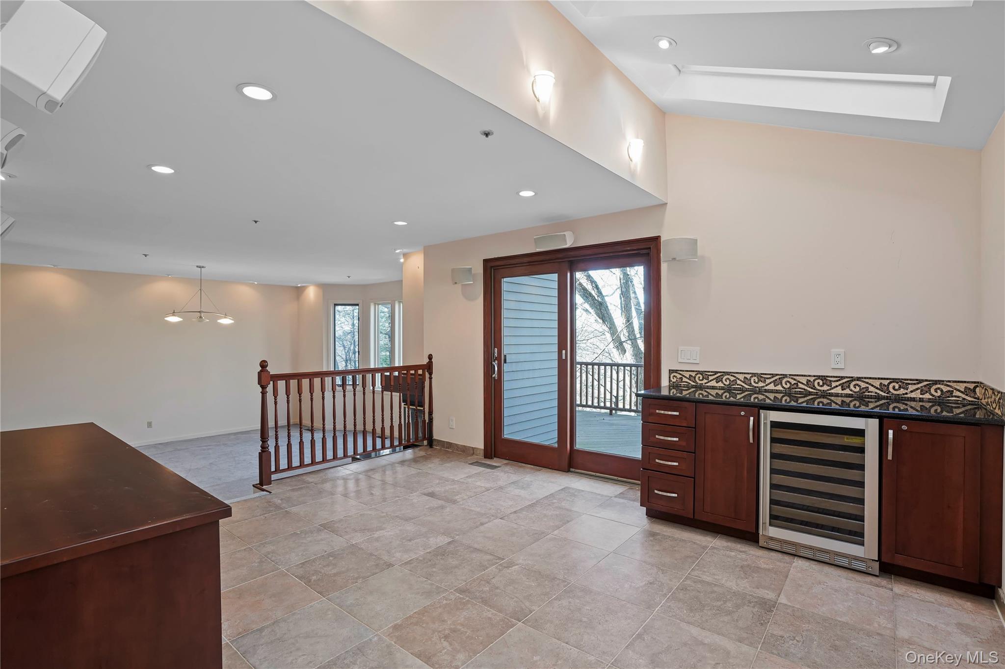 #8 photo, 208 Boulder Ridge Road, Scarsdale , NY 10583