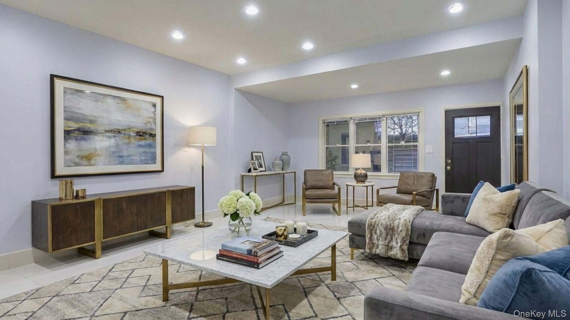 #2 photo, 338 E 234th Street, Bronx , NY 10470