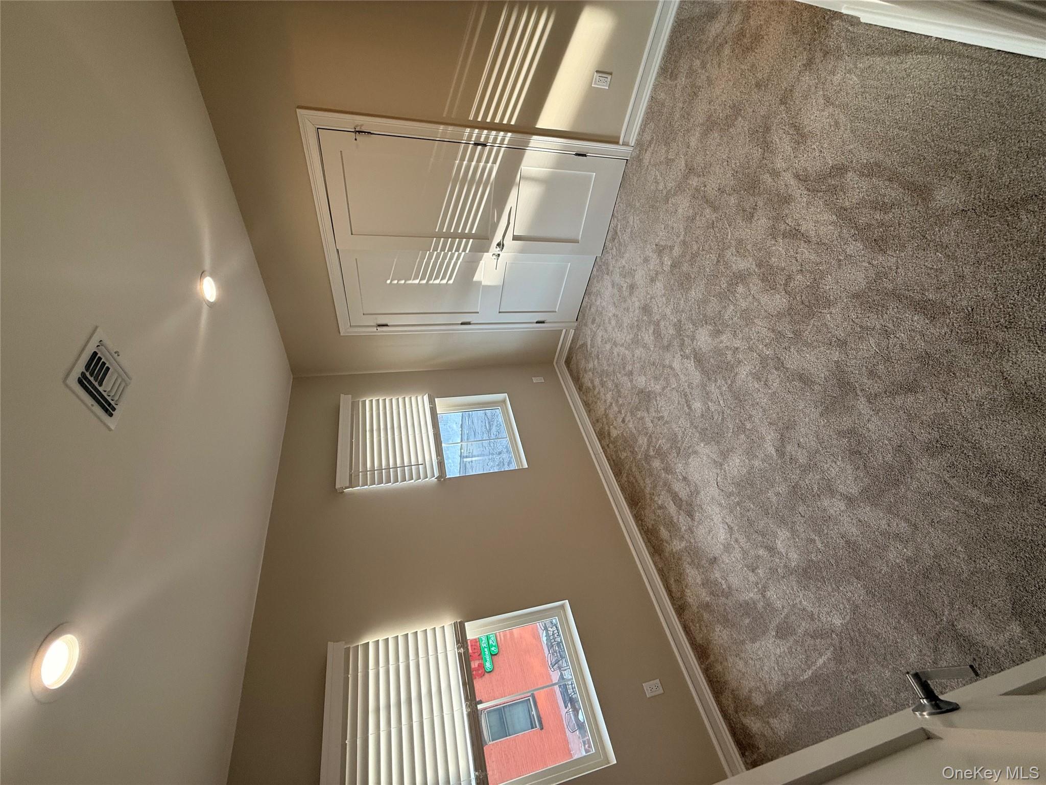 #7 photo, 122 Greenwich Avenue, Goshen , NY 10924