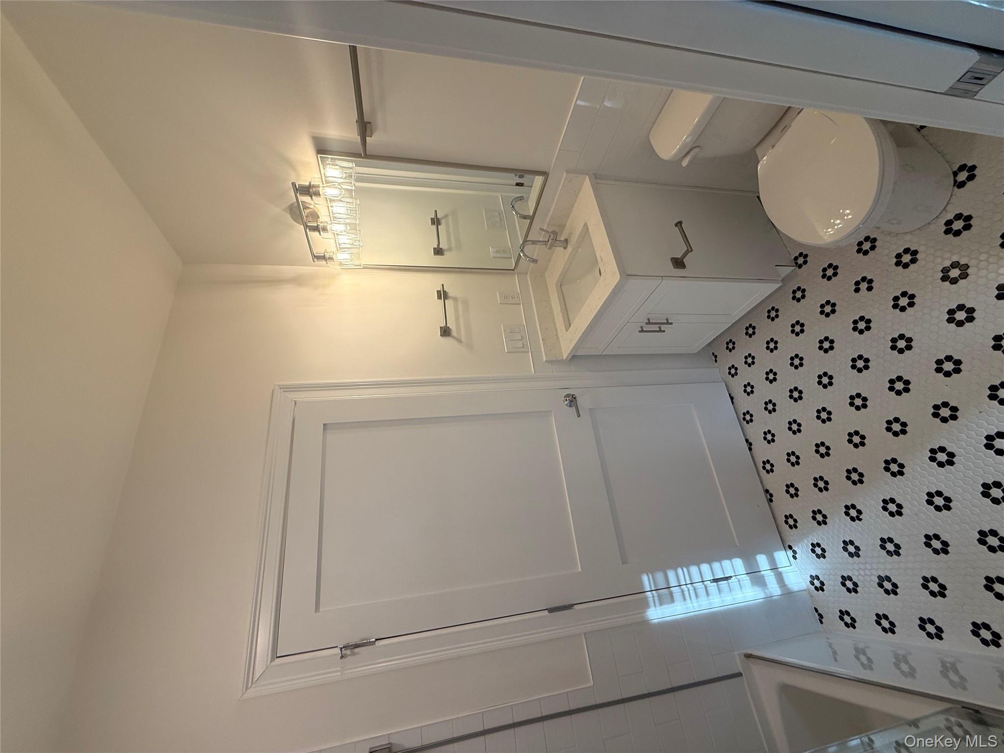 #9 photo, 122 Greenwich Avenue, Goshen , NY 10924