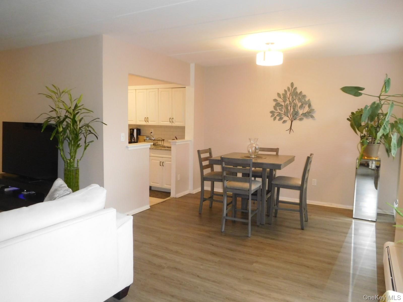 #7 photo, 1101 Midland, Bronxville , NY 10708