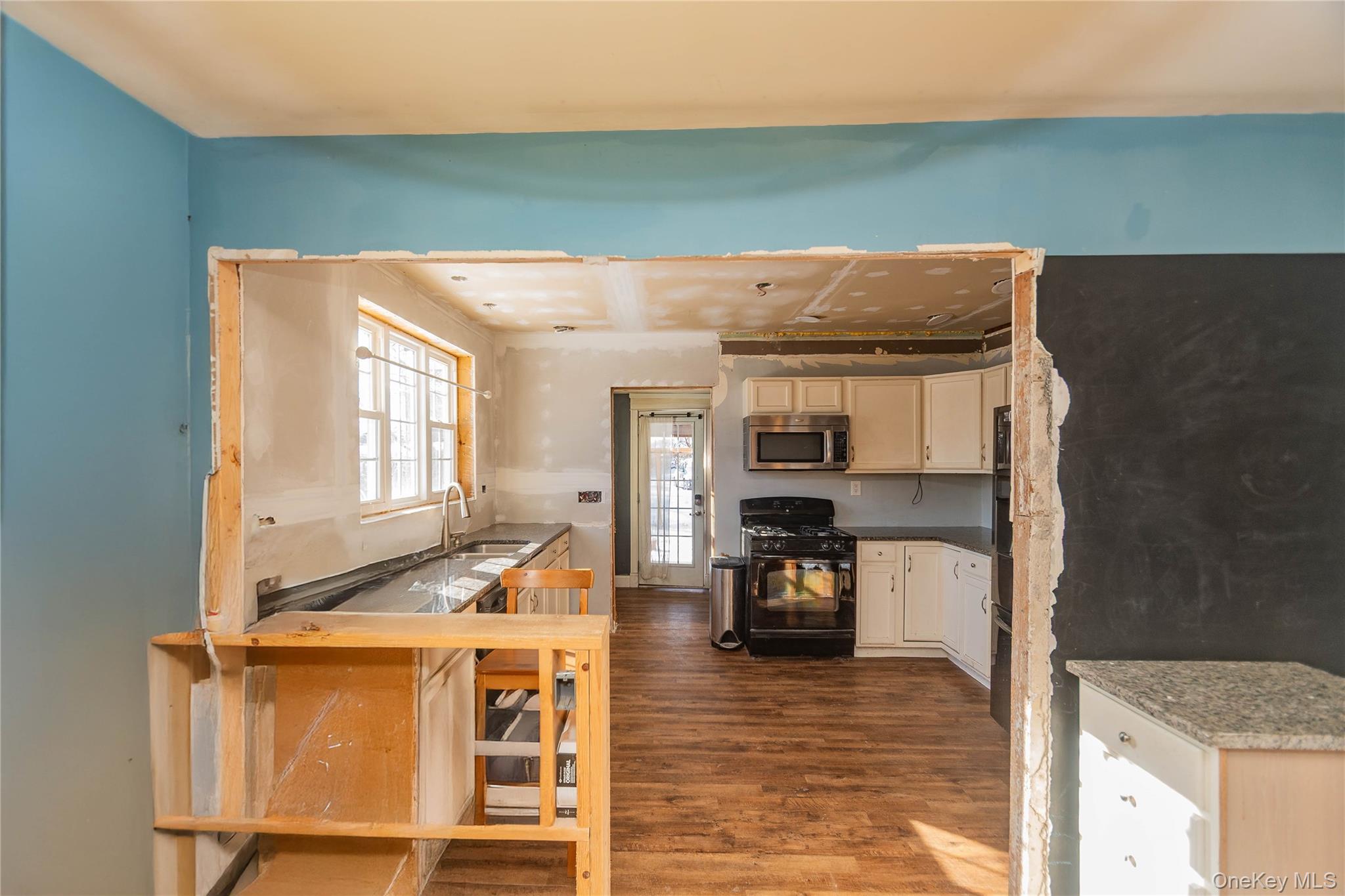 #10 photo, 111 N Pierpont Avenue, Newburgh , NY 12550