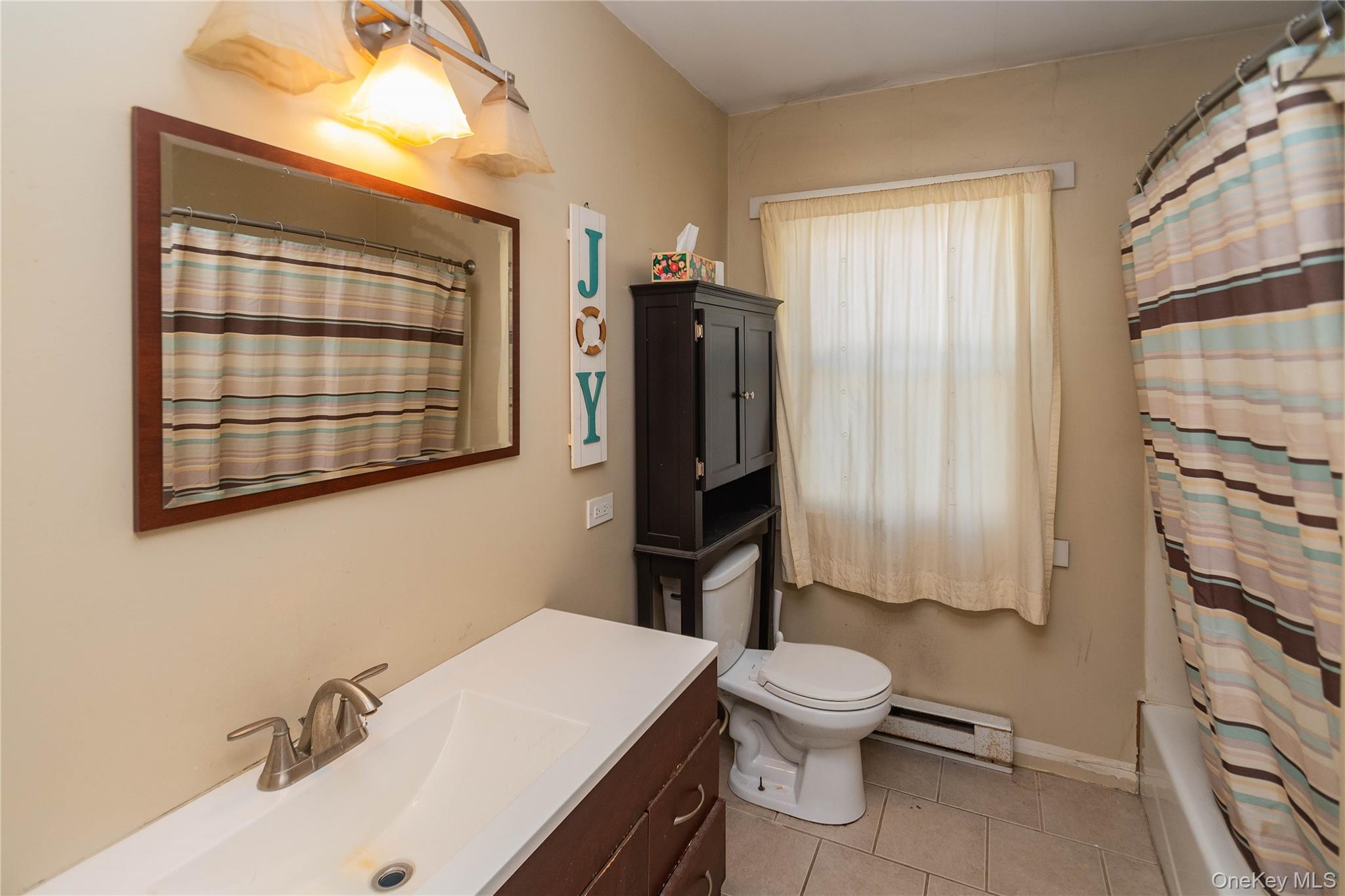 #20 photo, 111 N Pierpont Avenue, Newburgh , NY 12550