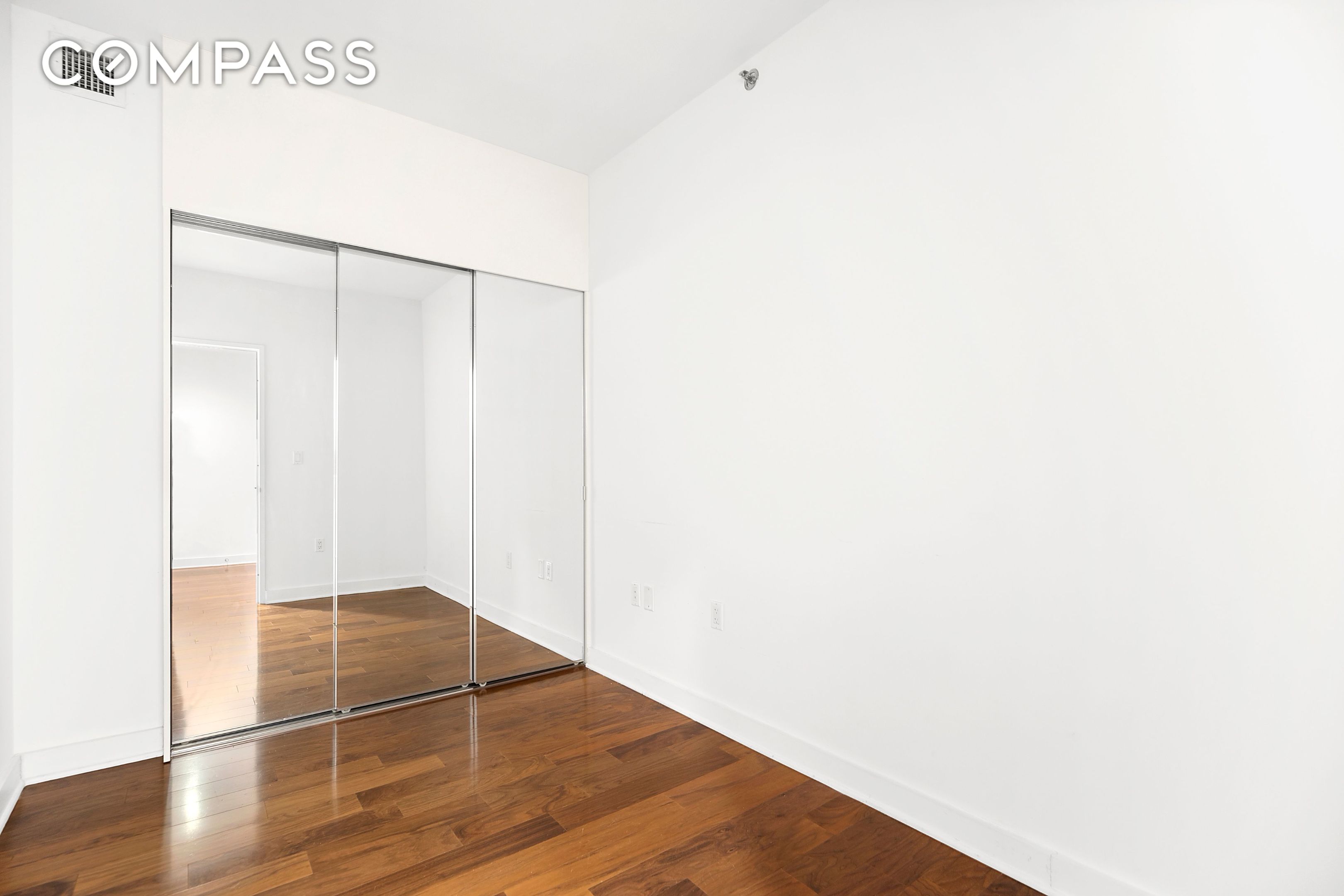 #7 photo, 2 Northside Piers, Williamsburg , NY 11249