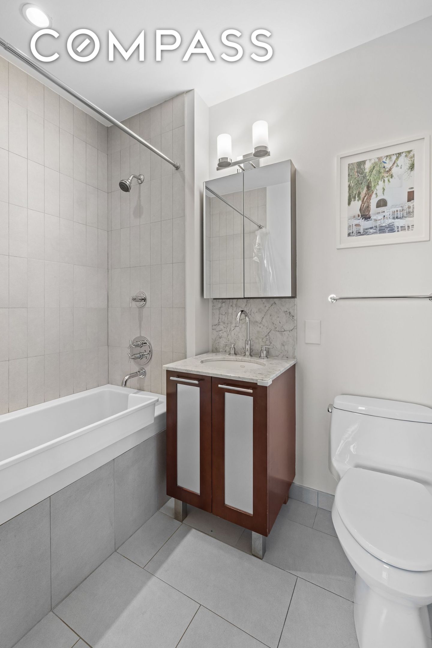 #13 photo, 100 Jay Street, Бруклин ‖ Dumbo , NY 11201