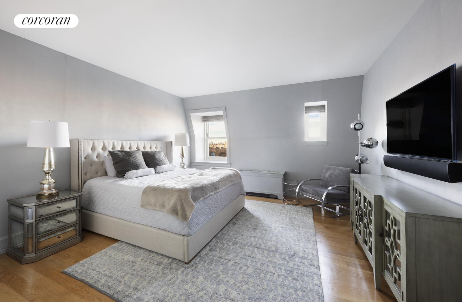 #11 photo, 1 CENTRAL Park S, Central Park South , NY 10019