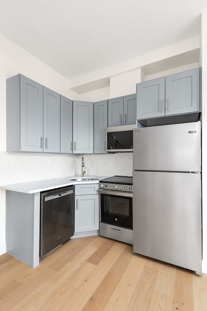 #3 photo, 1147 BEDFORD Avenue, Bedford-Stuyvesant , NY 11216