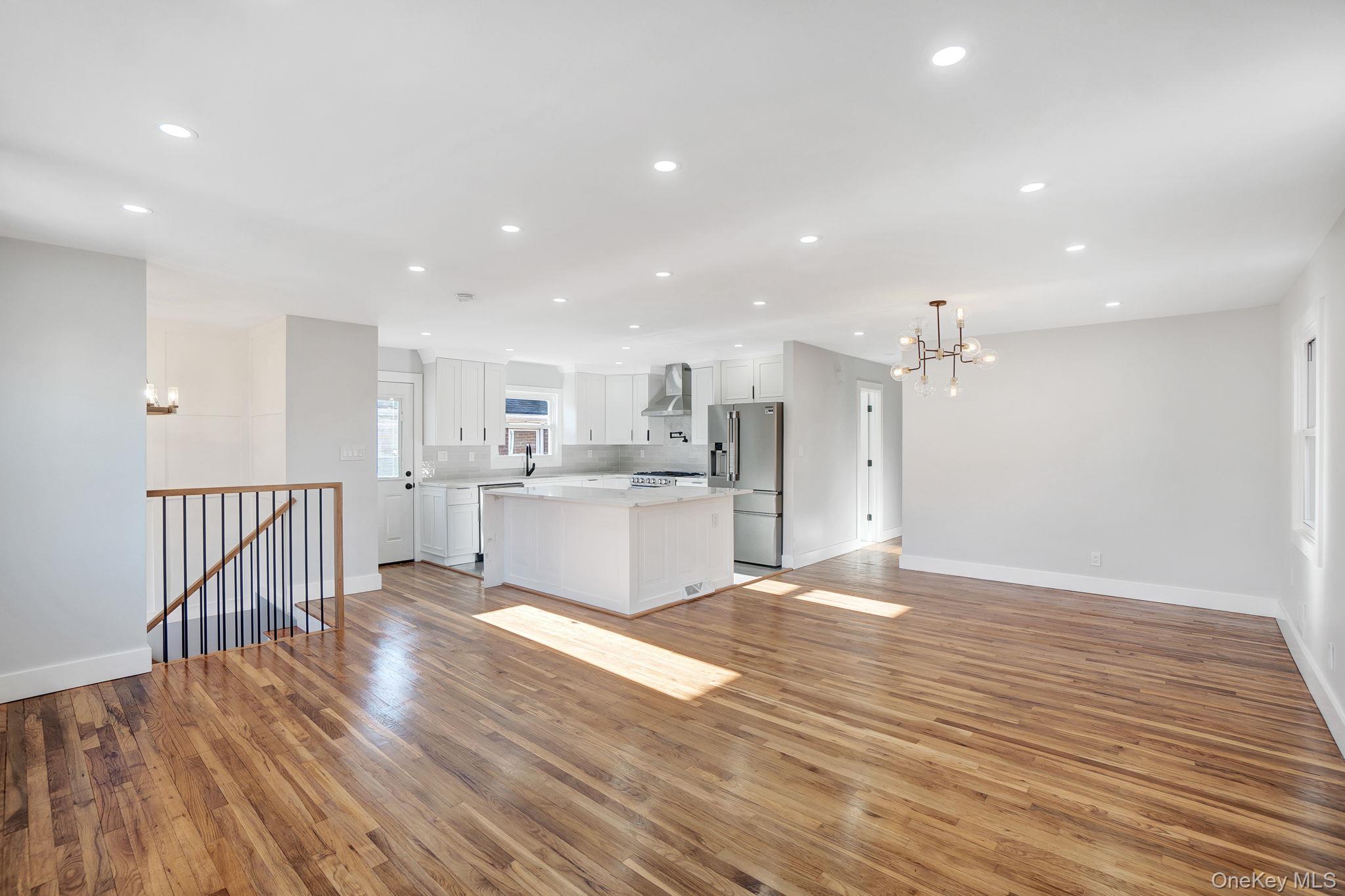 #5 photo, 7330 244th Street, Flushing , NY 11362