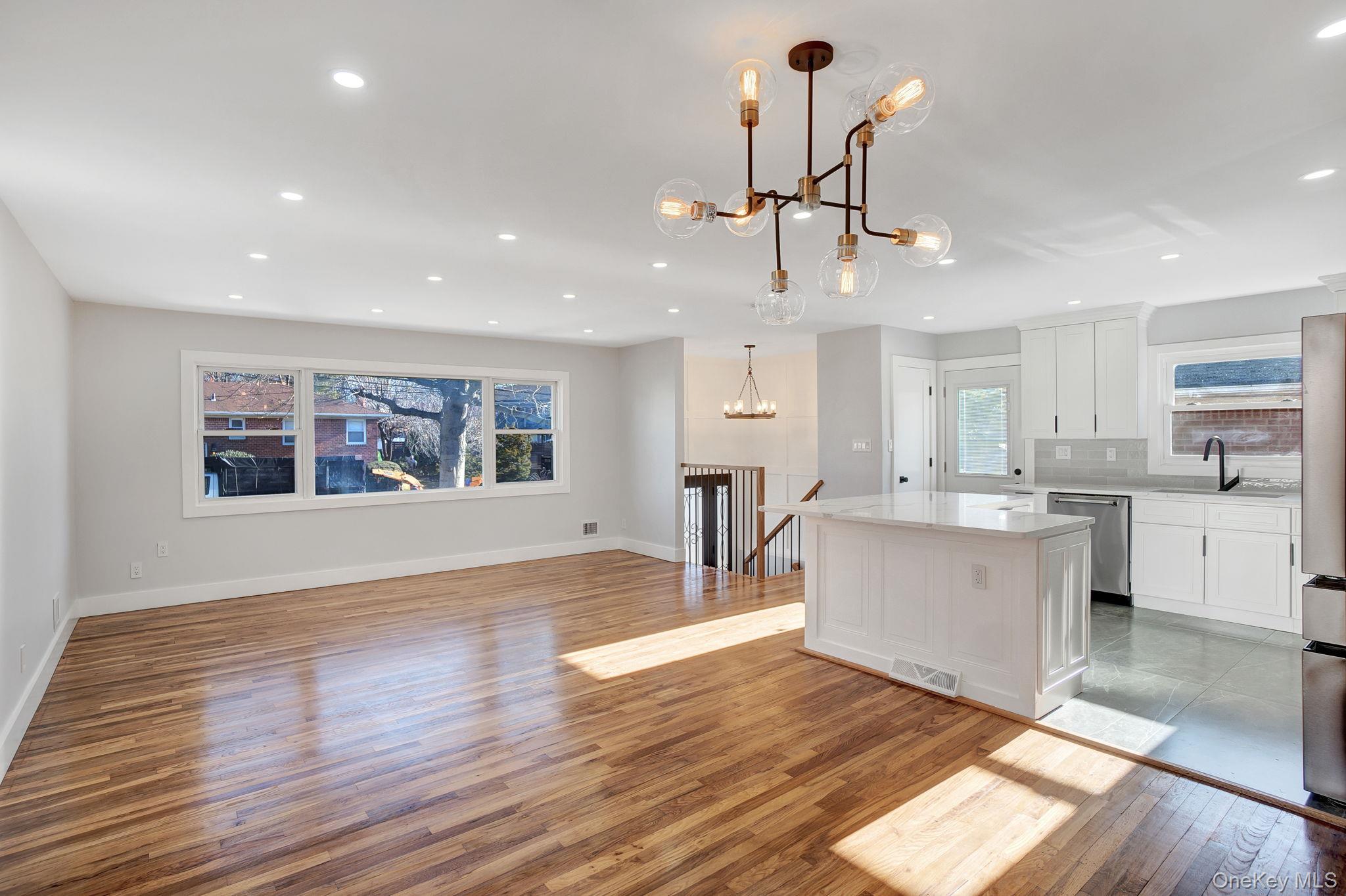 #6 photo, 7330 244th Street, Flushing , NY 11362