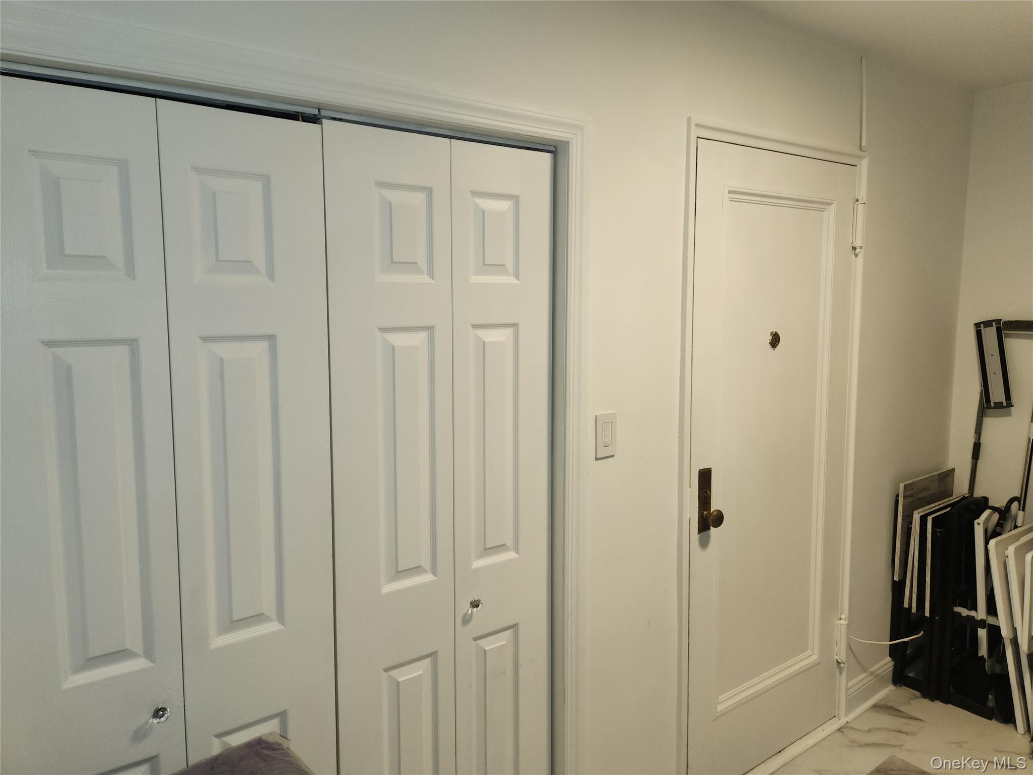 #14 photo, 30 Cathedral Avenue, Hempstead , NY 11550